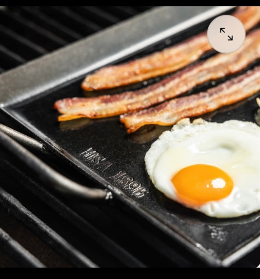 New Other Lodge Cast Iron 18” x 10” Seasoned Carbon Griddle, Black