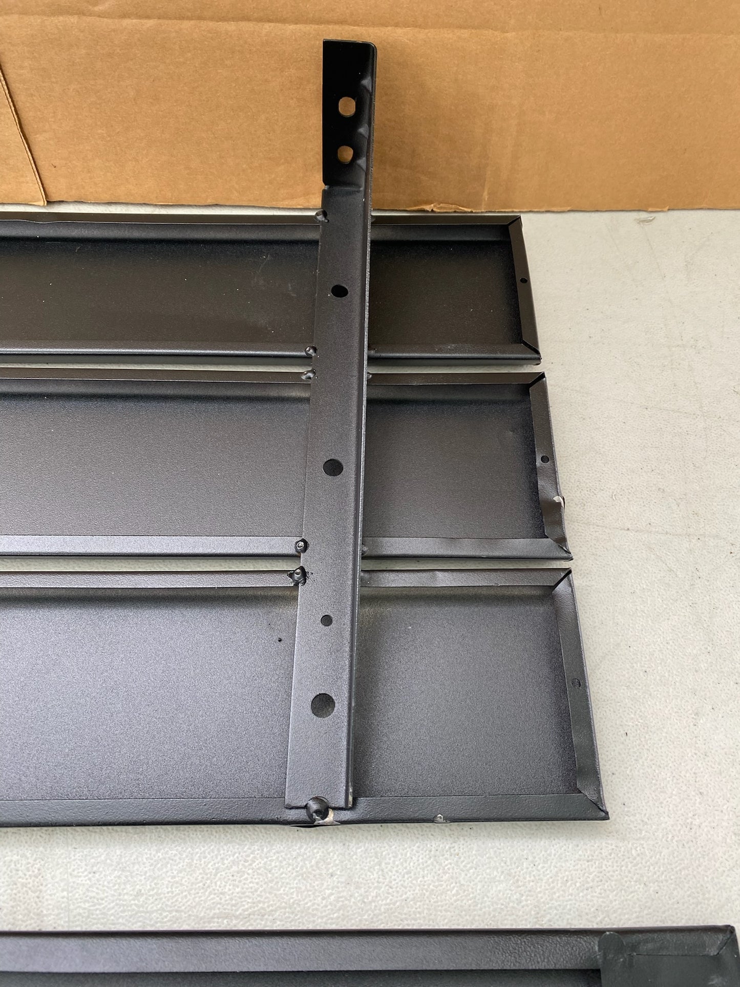 New Other Char-Griller Wrangler Charcoal Grill in Black With Metal Shelves