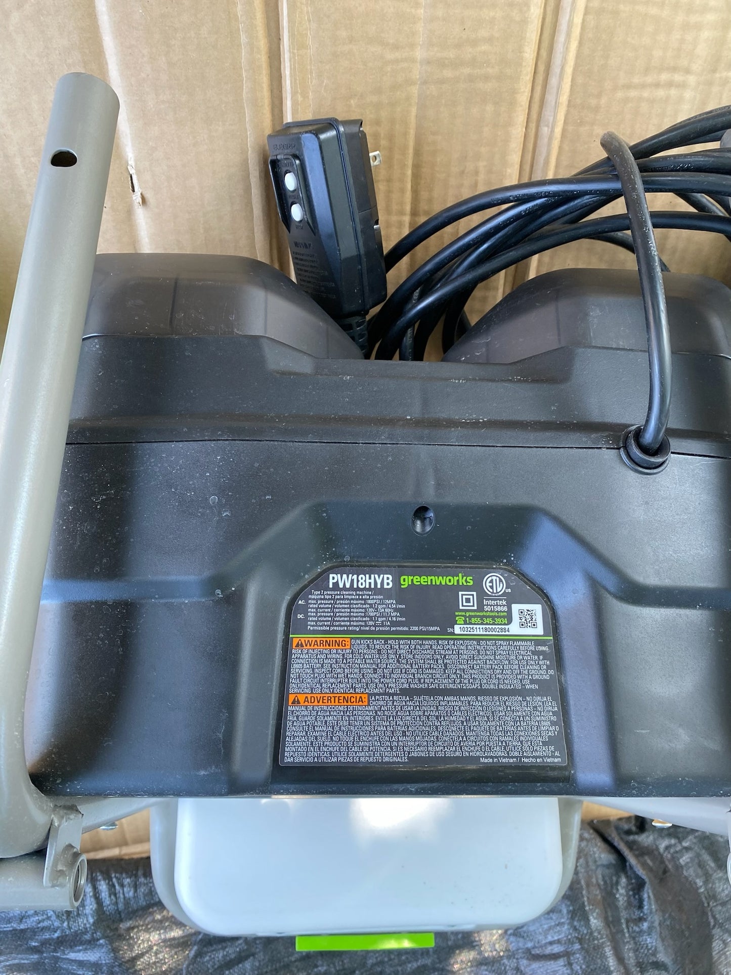 Greenworks 60V 1800PSI Max 1.1 GPM Hybrid 120V/Cordless Electric Pressure Washer