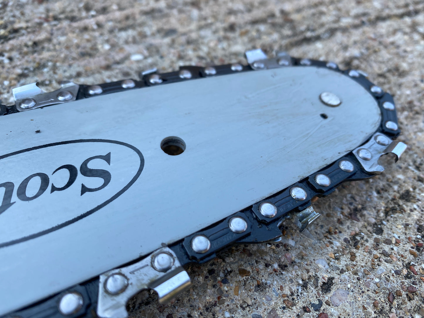 Scotts 10” 8 Amp Corded Adjustable Electric Pole Saw, PS45010S