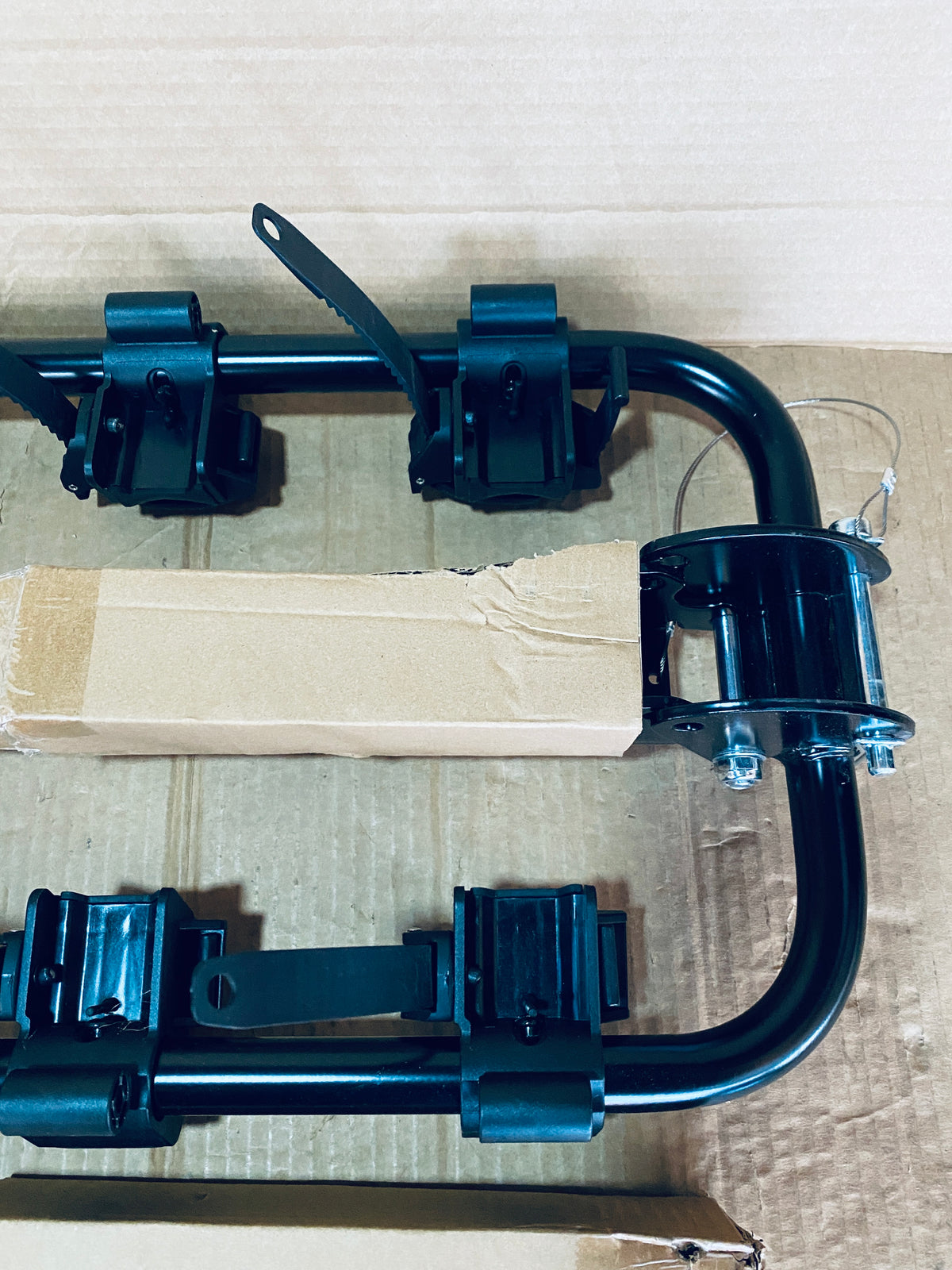 New Other Amazon Basics 4-Bike Hitch Rack With 2" Hitch For Car, SUV & Truck
