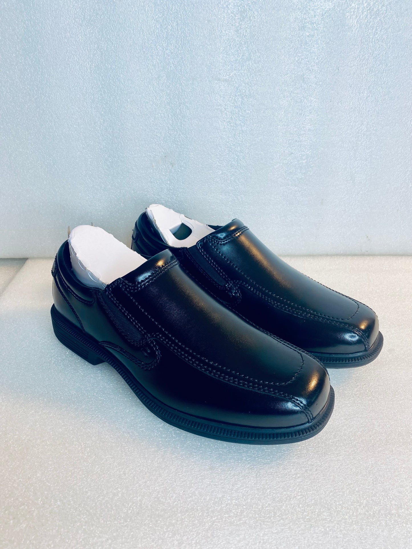 New Open Box Nunn Bush Bleeker Street Men's Bike Toe Slip On, Black, Size 7.5