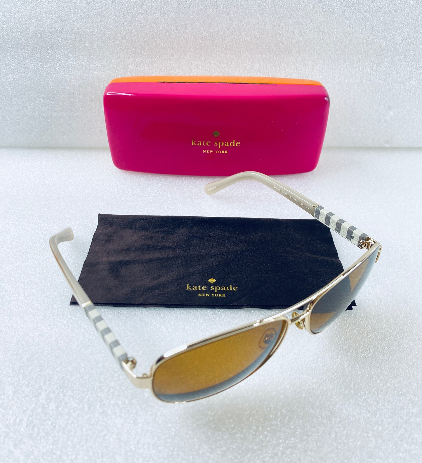 Kate Spade Dalia/S 0W89Y6 Sunglasses 58-12-135 6-4 Brown Lenses, Gold Grey White