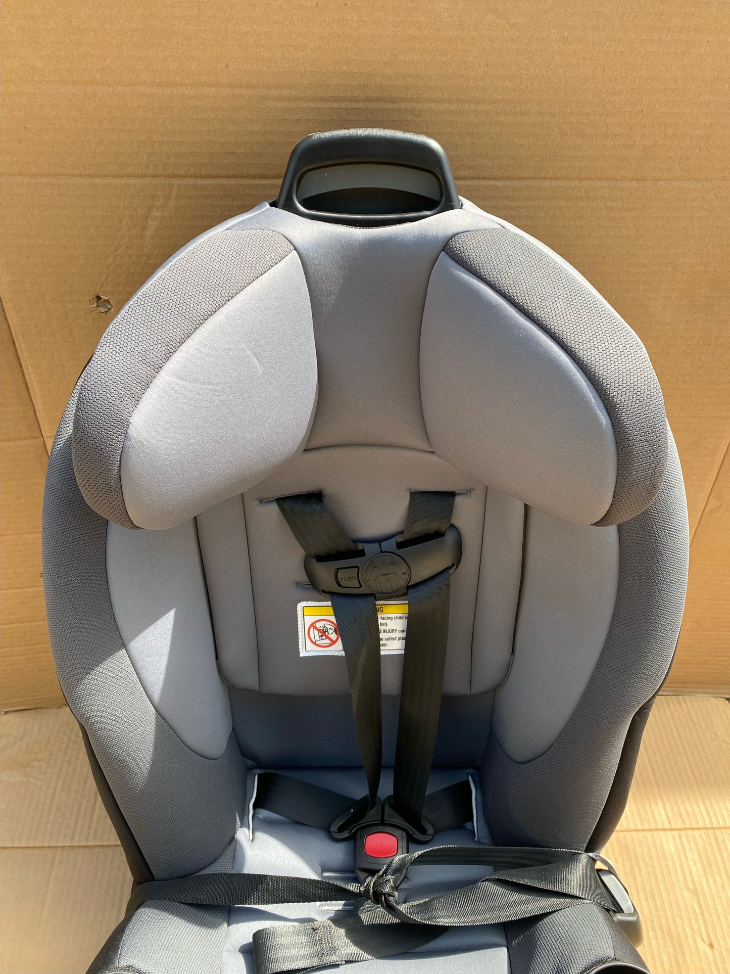 Like New Safety 1st Ellaris 3-in-1 Convertible Rear & Forward-Facing Car Seat