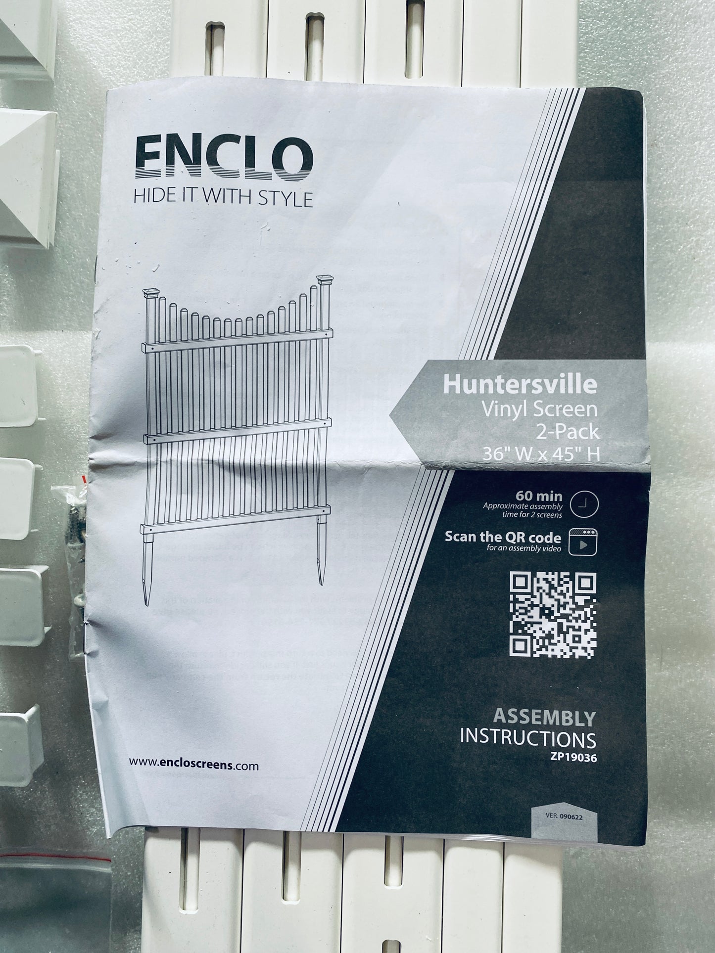 New Other Enclo Huntersville DIY No Dig White Vinyl Privacy Screen, 45”H x 36”W