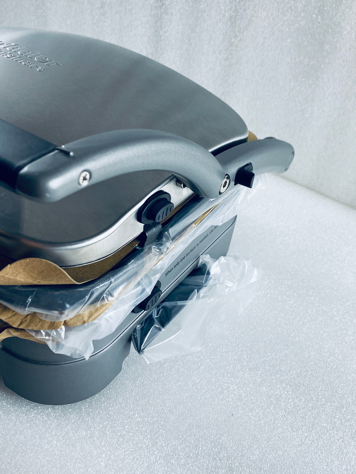 New Open Box Cuisinart Indoor 5-in-1 Griddler Grill With Nonstick Cooking Plates