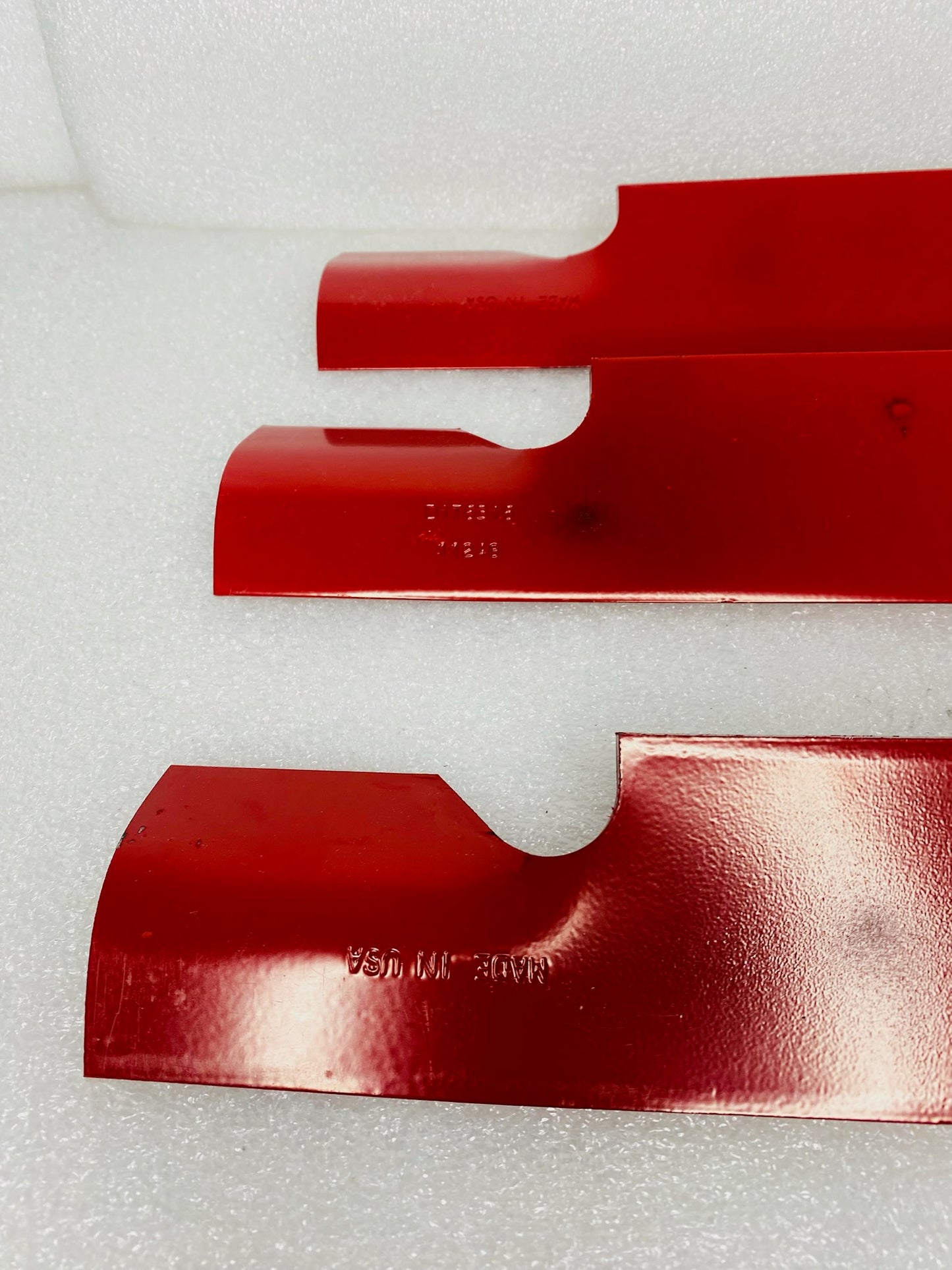 Set Of 3 - New Other MaxPower 561139B Heavy Duty Blades For 60" Cut Exmark