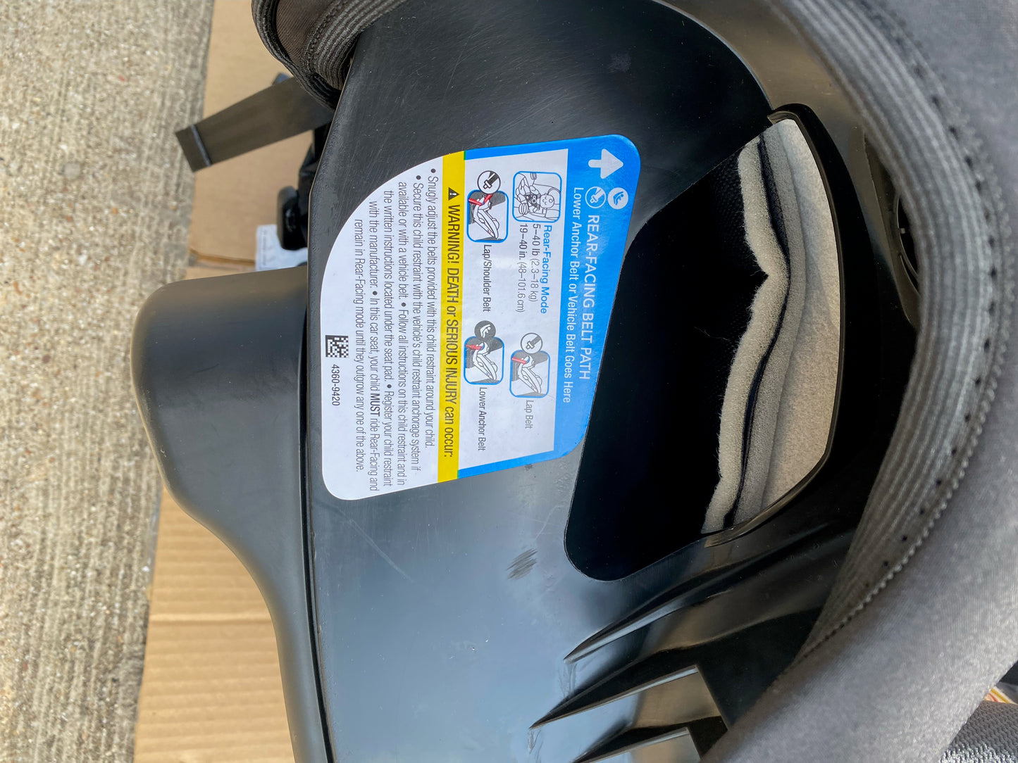 Like New Safety 1st Ellaris 3-in-1 Convertible Rear & Forward-Facing Car Seat