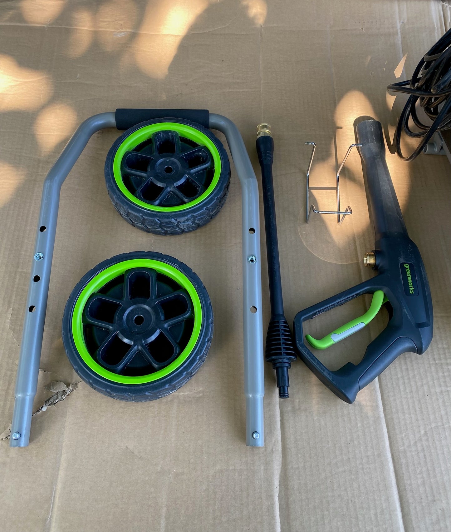 Greenworks 60V 1800PSI Max 1.1 GPM Hybrid 120V/Cordless Electric Pressure Washer