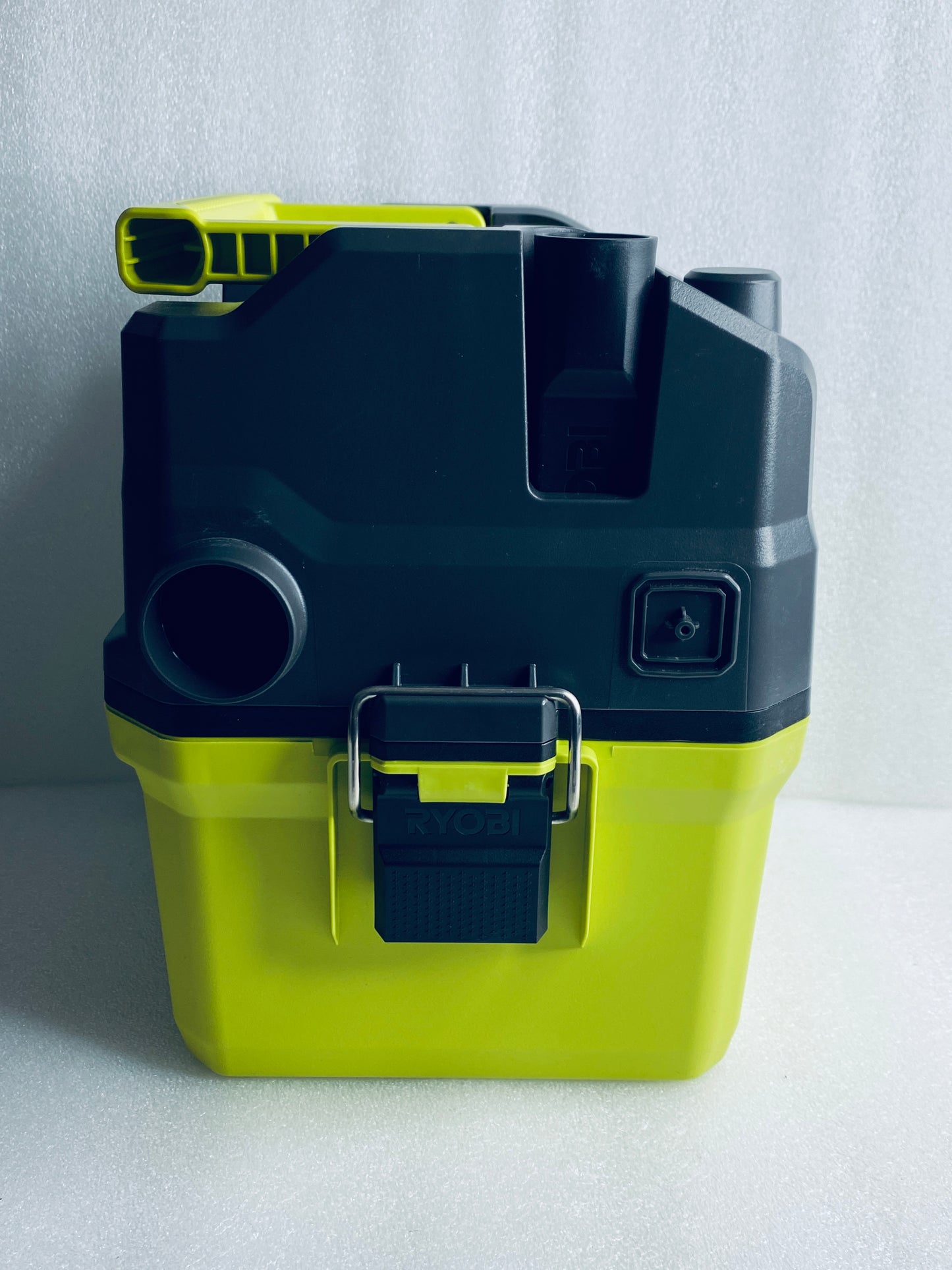 new Other - Ryobi ONE+ 18V Cordless 1 Gal. Wet/Dry Vacuum, Tool Only