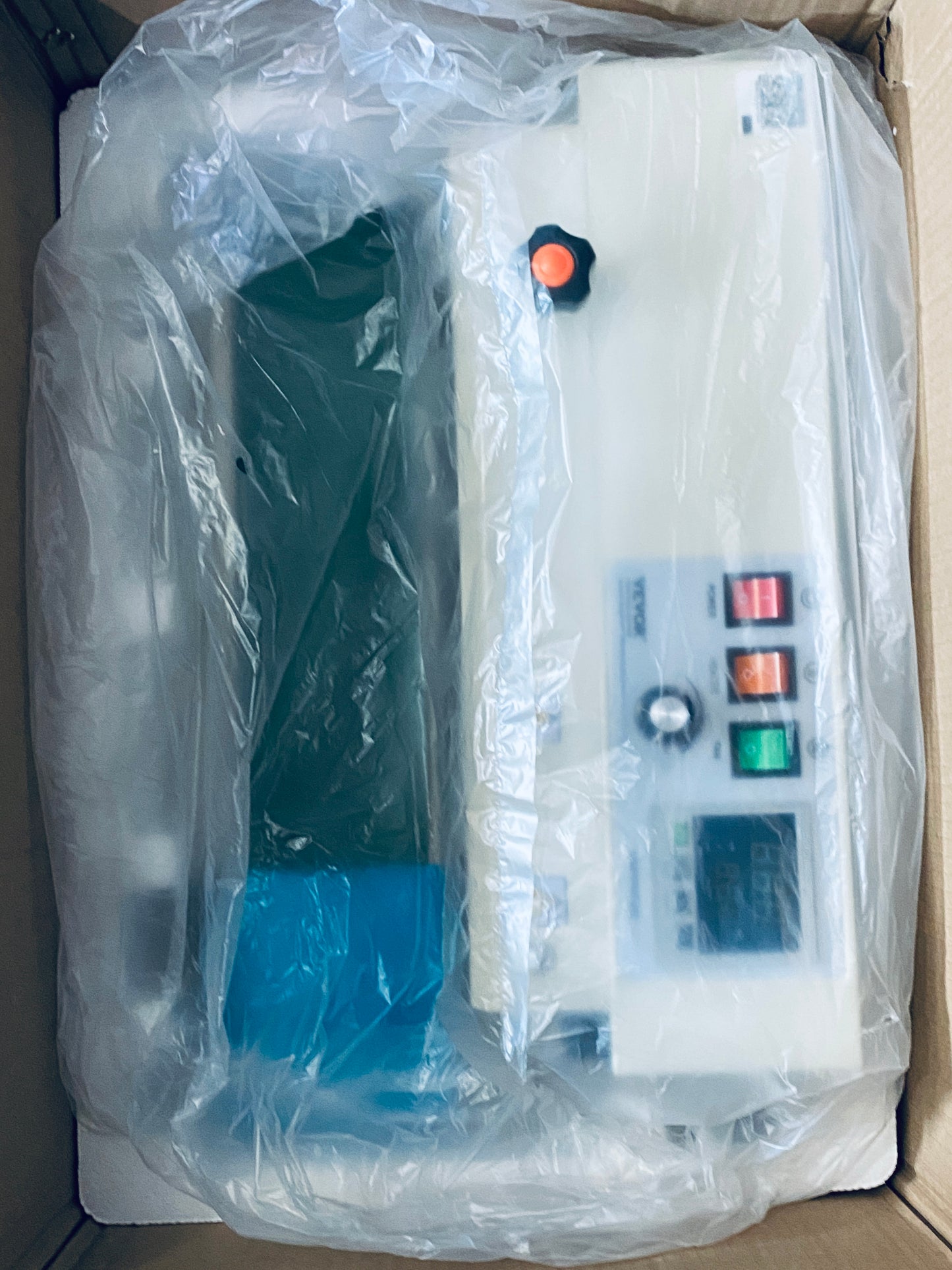 New Open Box VEVOR Continuous Bag Band Sealing Machine With Temperature Control