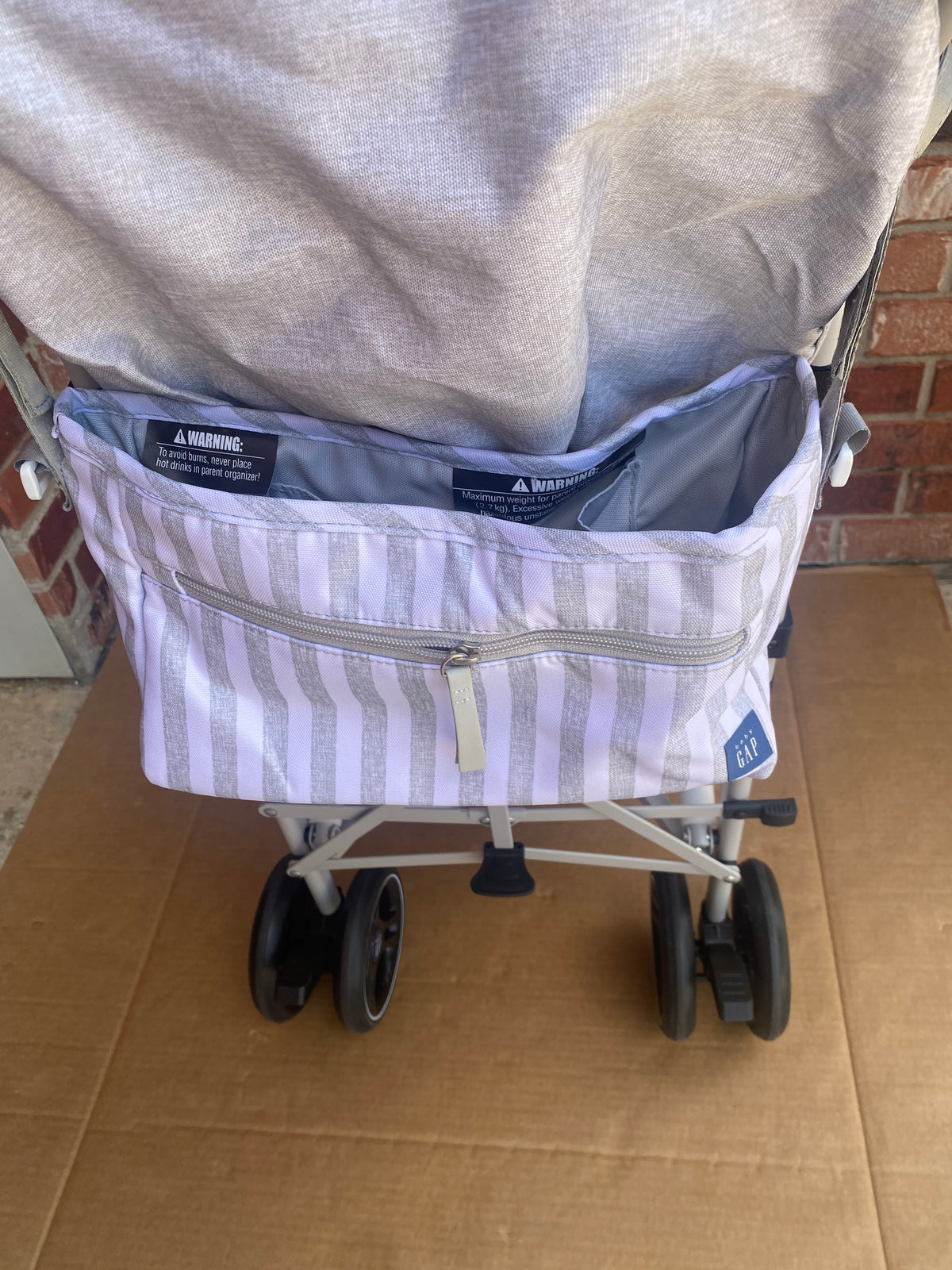 Like New Baby Gap Lightweight Classic Stroller With Recline & Fold, Gray Stripes