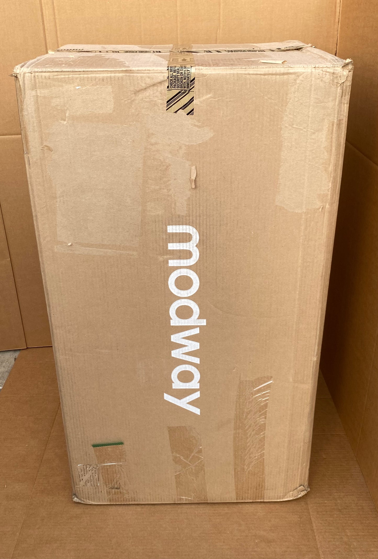 New Other Modway 36” Casper Pink Plastic Dining Arm Rest Chair With Gloss Finish
