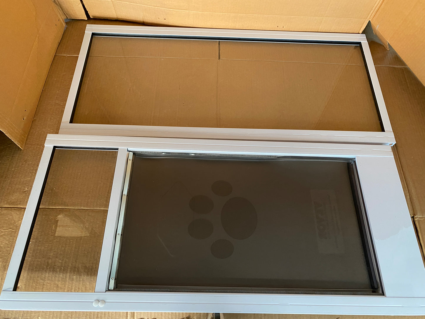 New Other VEVOR Dog Door For Sliding Glass Door W/ 75 7/8"-80 11/16" Height