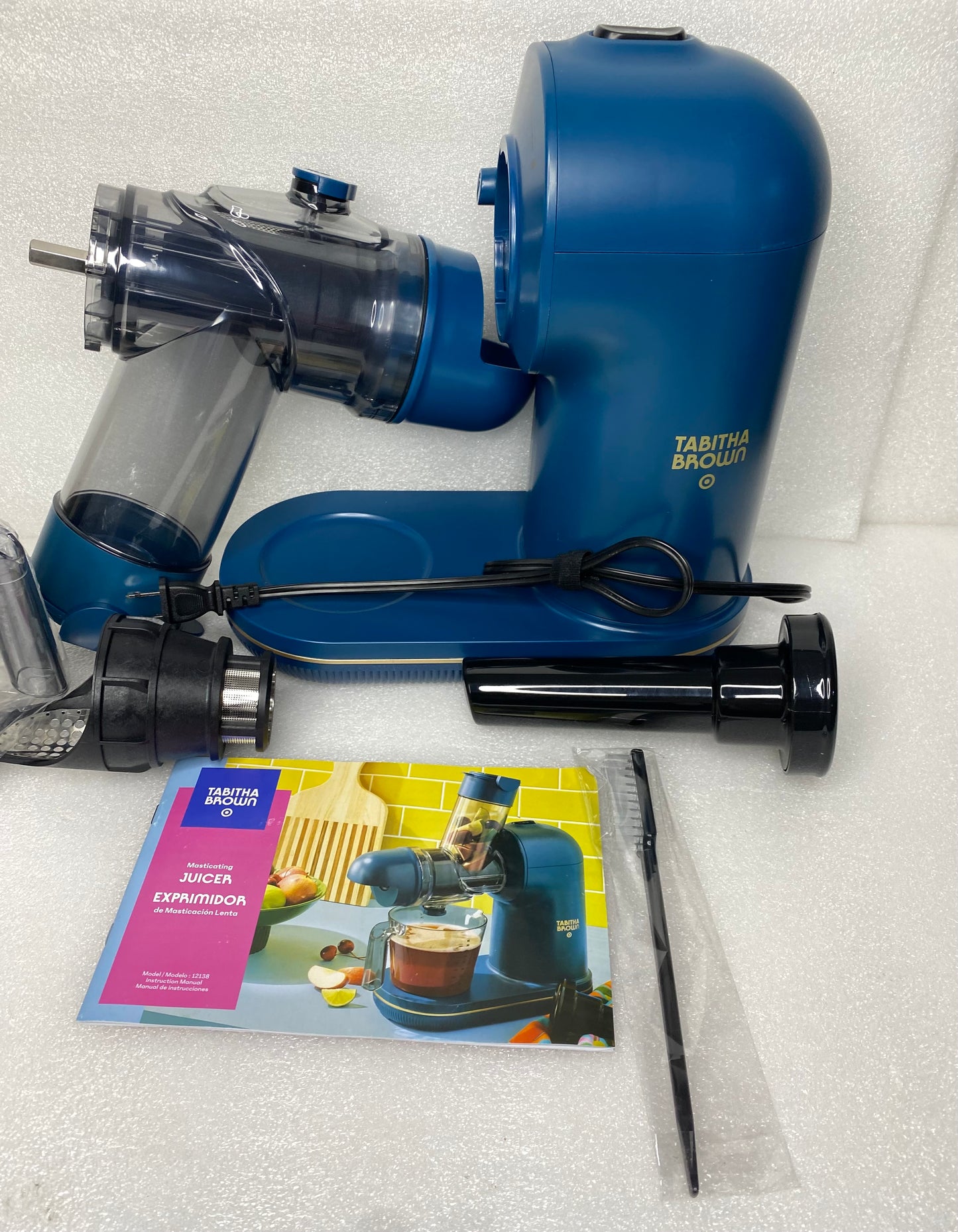 new Other - Tabitha Brown Electric Masticating Juicer, Dark Teal Blue