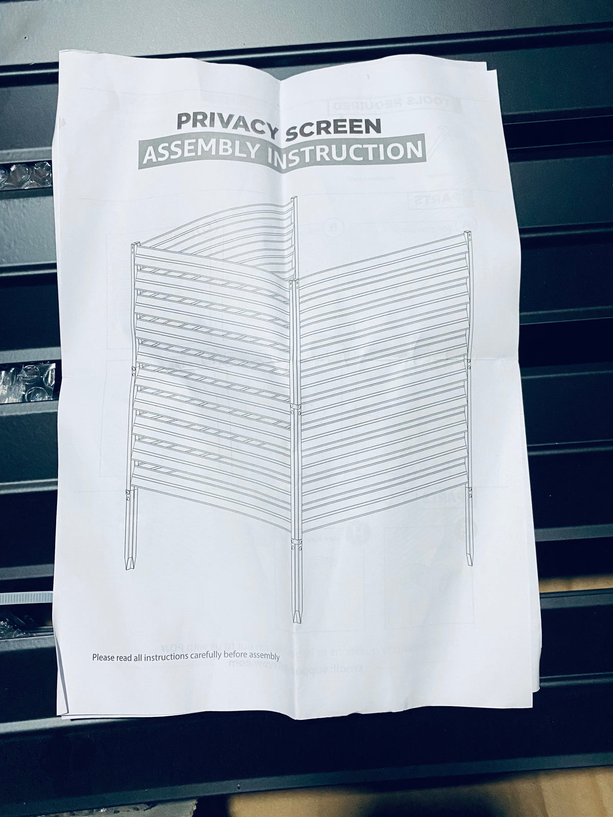 New Open Box FixVow 3 Panel Metal Privacy Screen, Approx. 40 1/2" Tallx114" Wide
