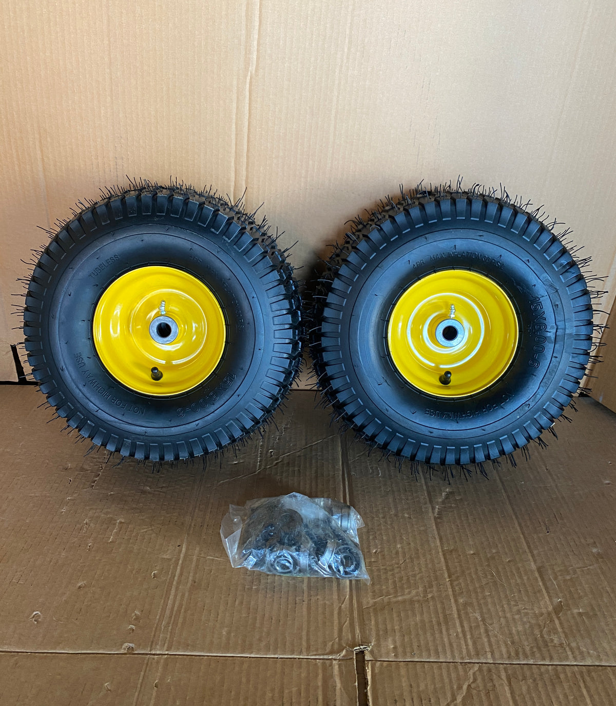 Set Of 2-New Other Aremae 15x6.00-6 Tubeless Lawn Mower Tires With 3/4" Bushing
