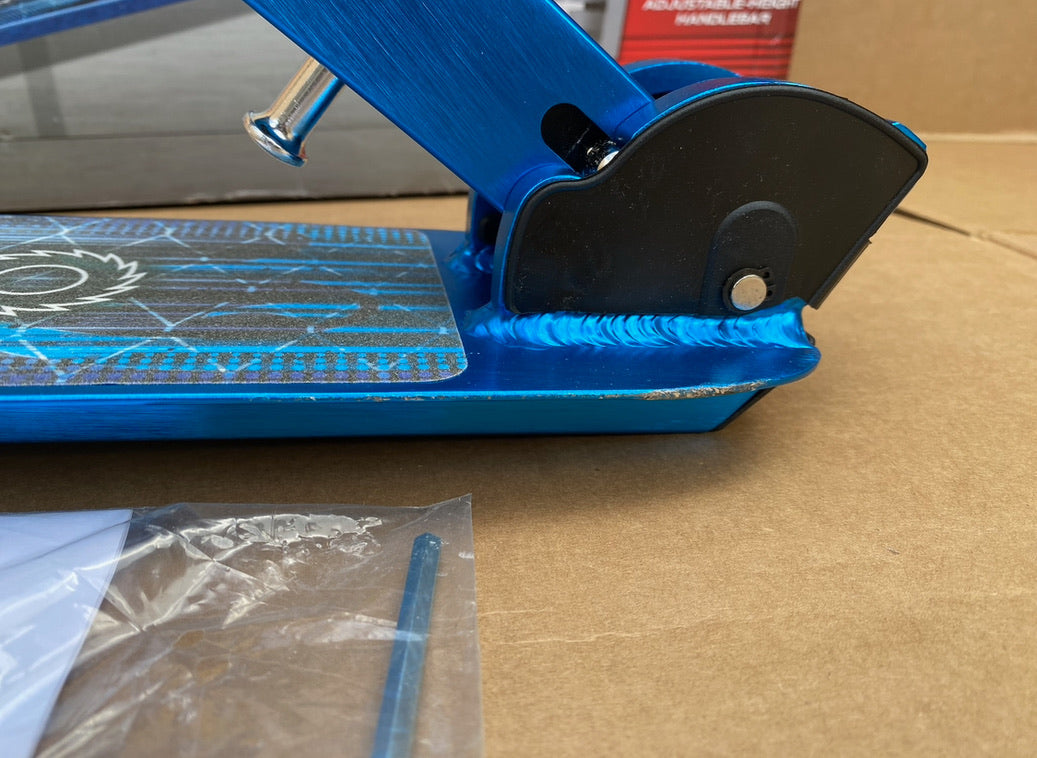 New Other Razor A5 Lux Kick Scooter For Kids Ages 8+ & Up To 220 lbs