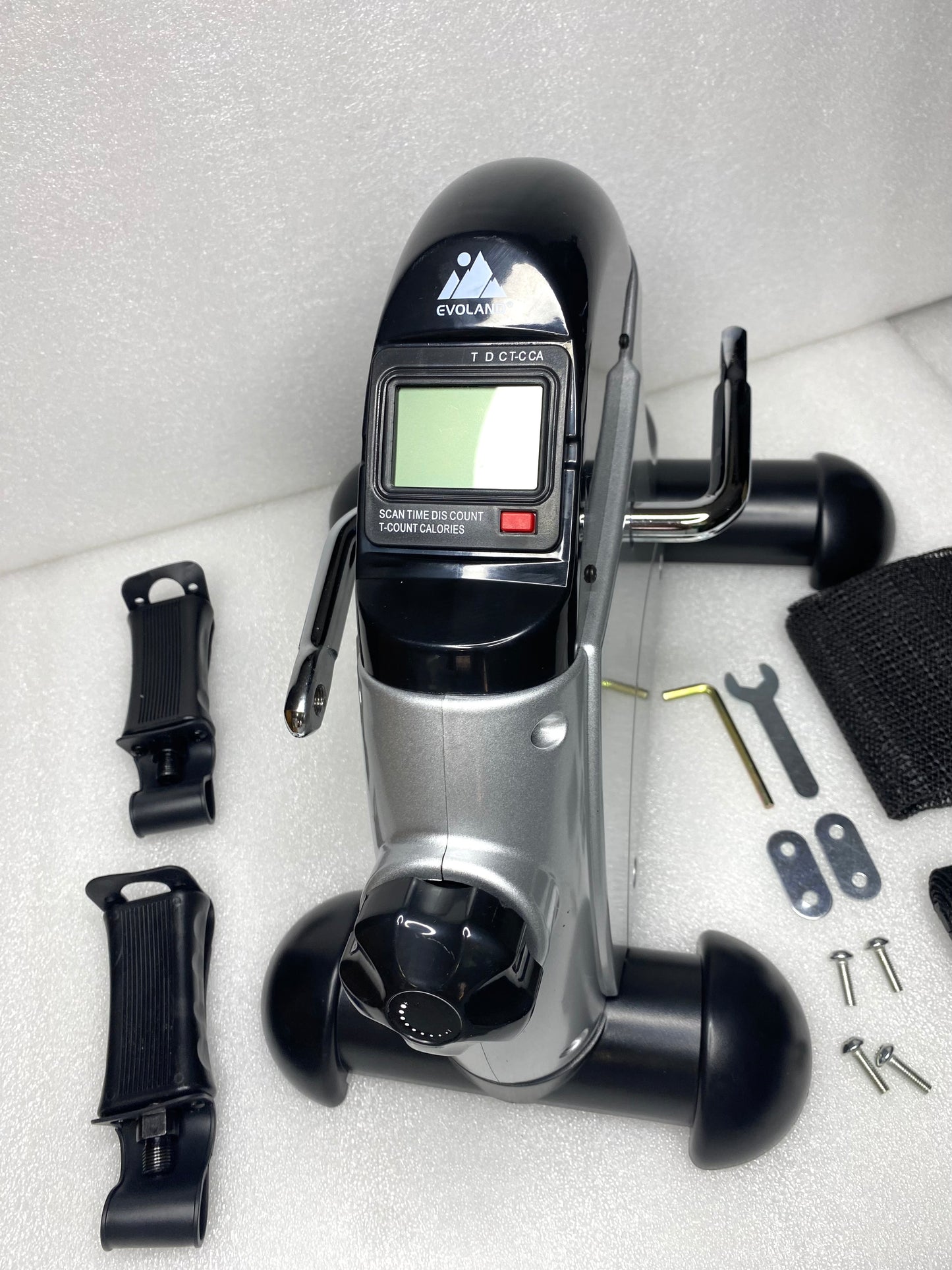 new Other - Evoland Indoor Bike Pedal Exerciser W/ 240lb Weight Capacity