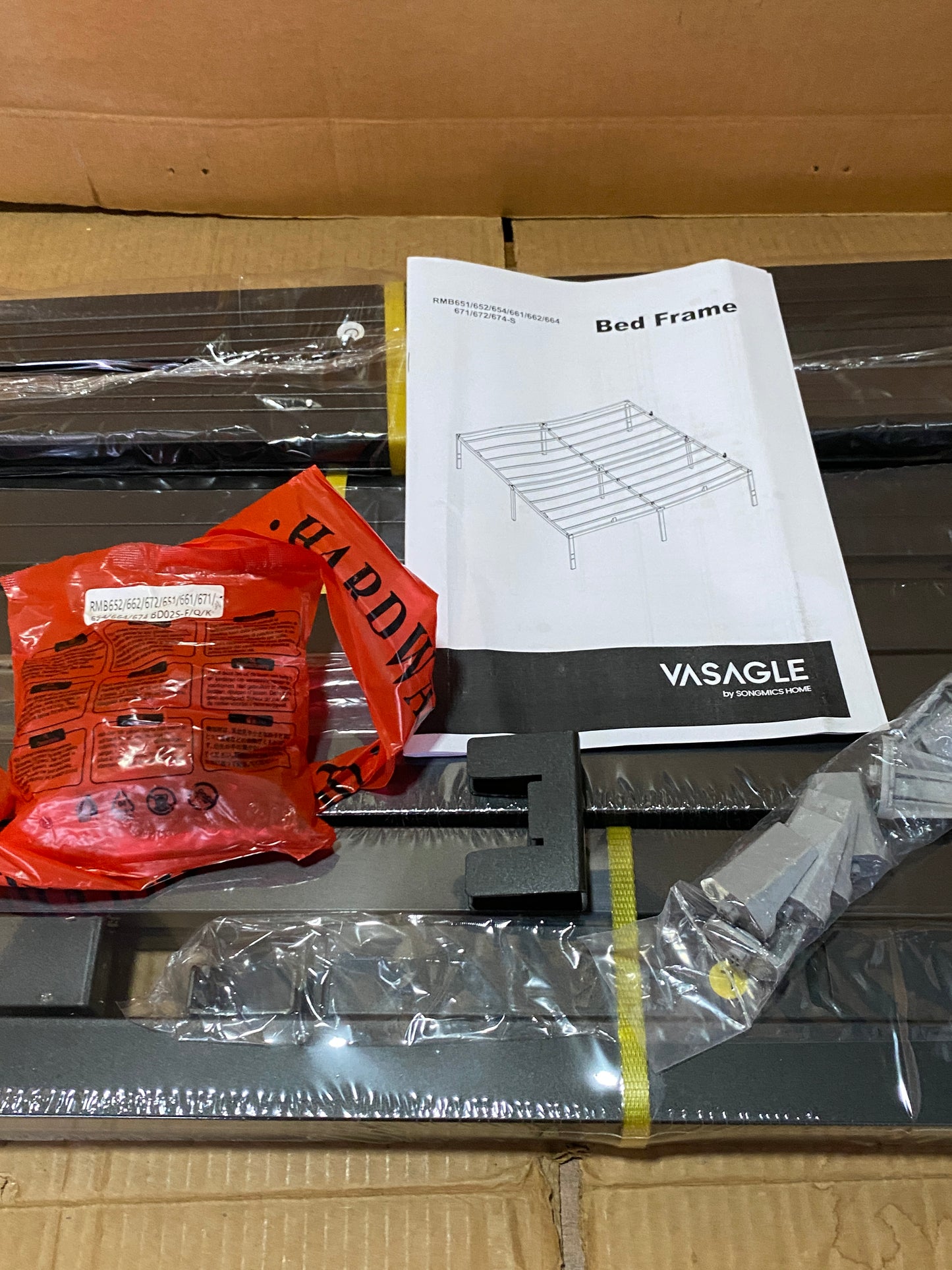 New Open Box VASAGLE King 14" Tall Black Metal Bed Frame, 1100lb Weight Capacity