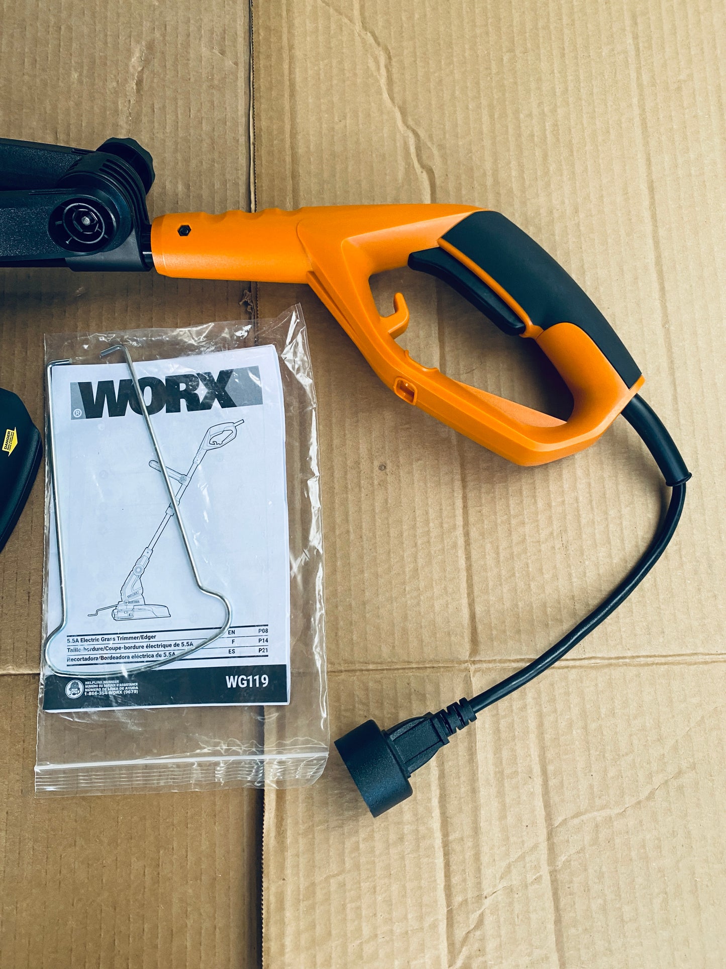 New Other WORX 15" 2-in-1 Electric Dual Auto Feed String Trimmer & Lawn Edger