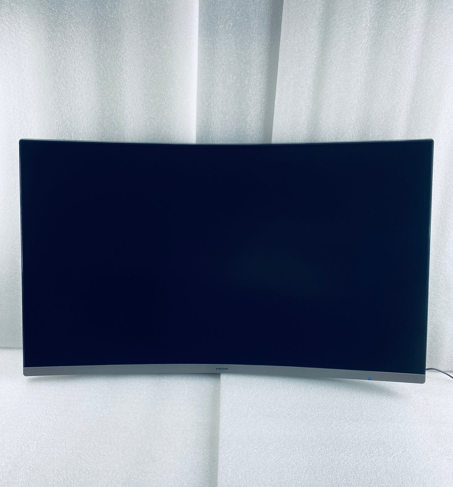 New Open Box Samsung 32” S3 FHD 100Hz Curved Gaming Monitor W/ Built-in Speakers