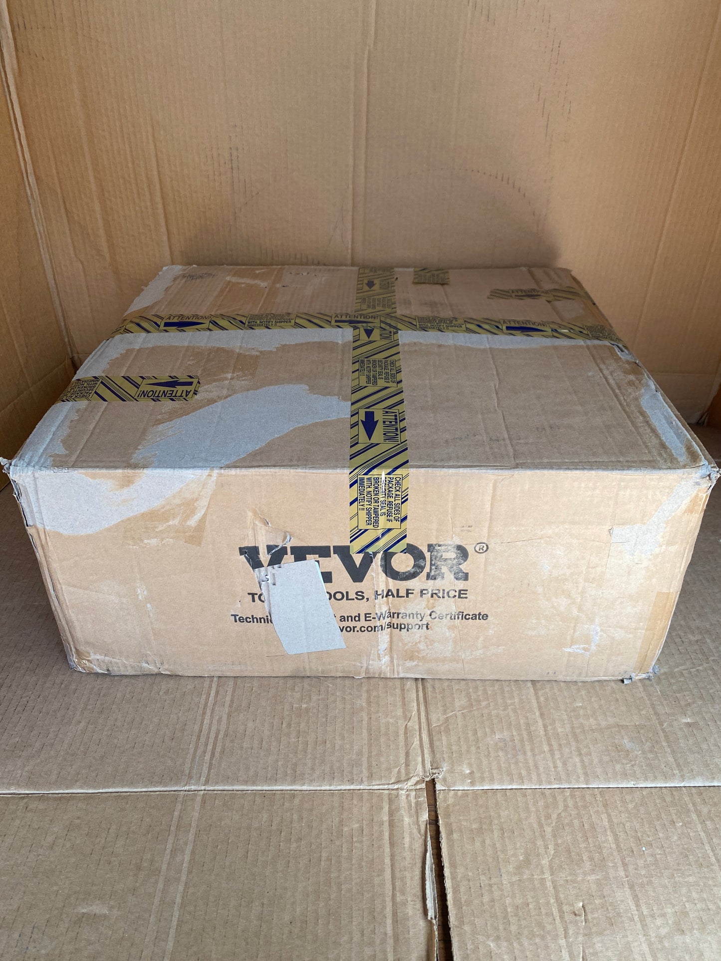 New Other VEVOR Universal Adjustable Forklift/Tractor Seat With Micro Switch, Black