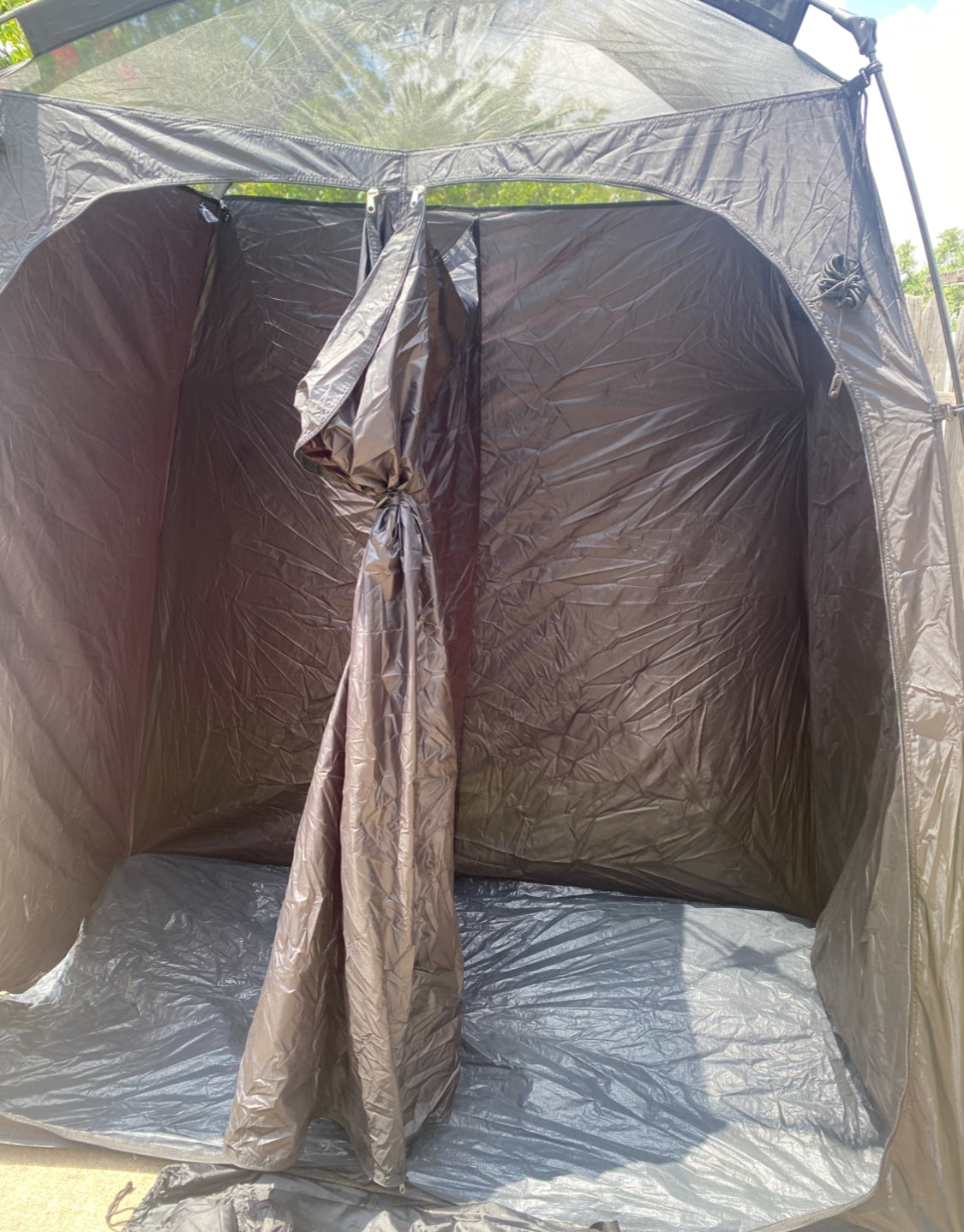 Like New EighteenTek Two Room Pop Up Shower/Changing Room Tent For Outdoors