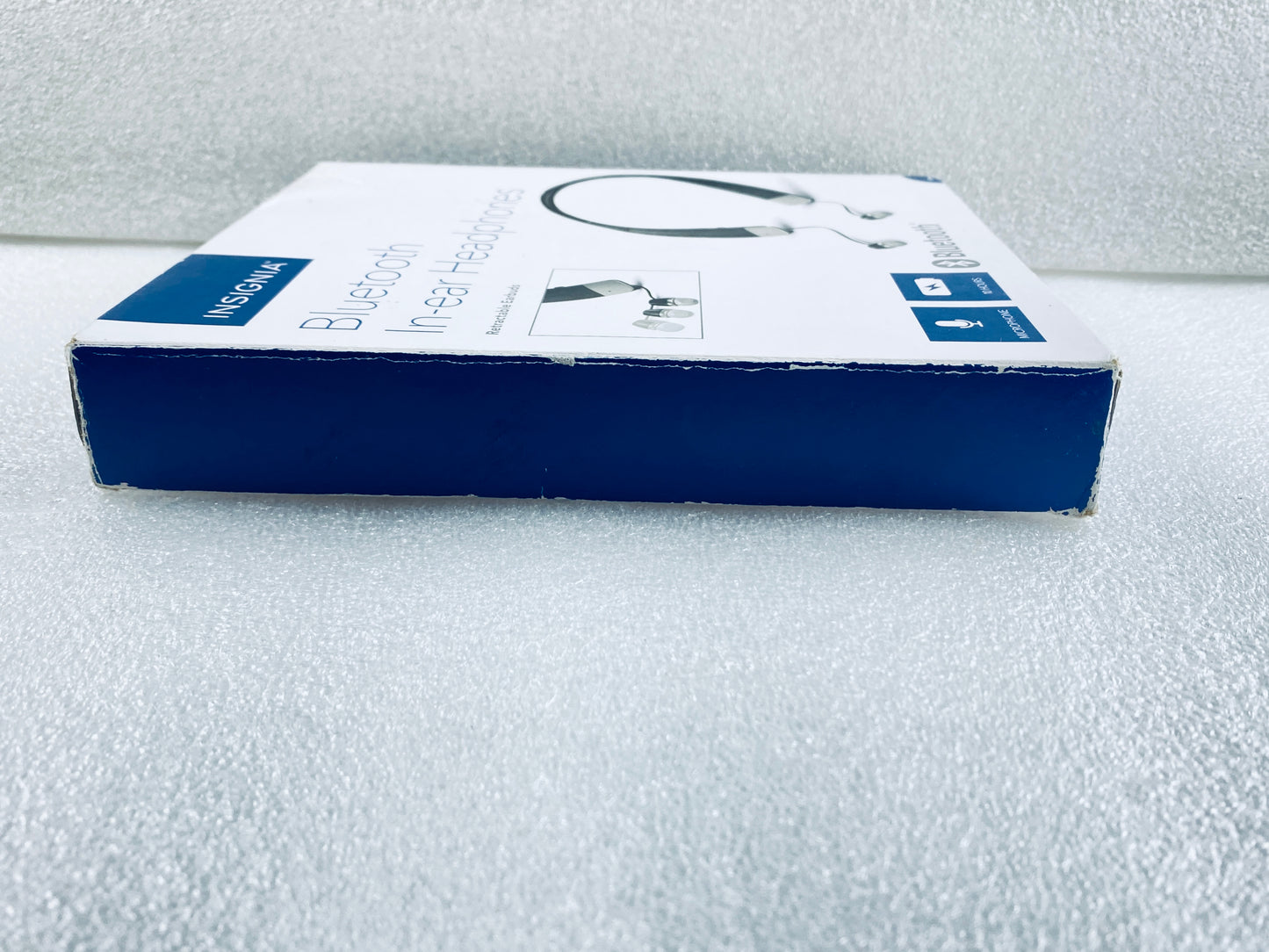 Insignia Wireless Bluetooth In-Ear Headset W/Microphone, NS-CAHBTEB02