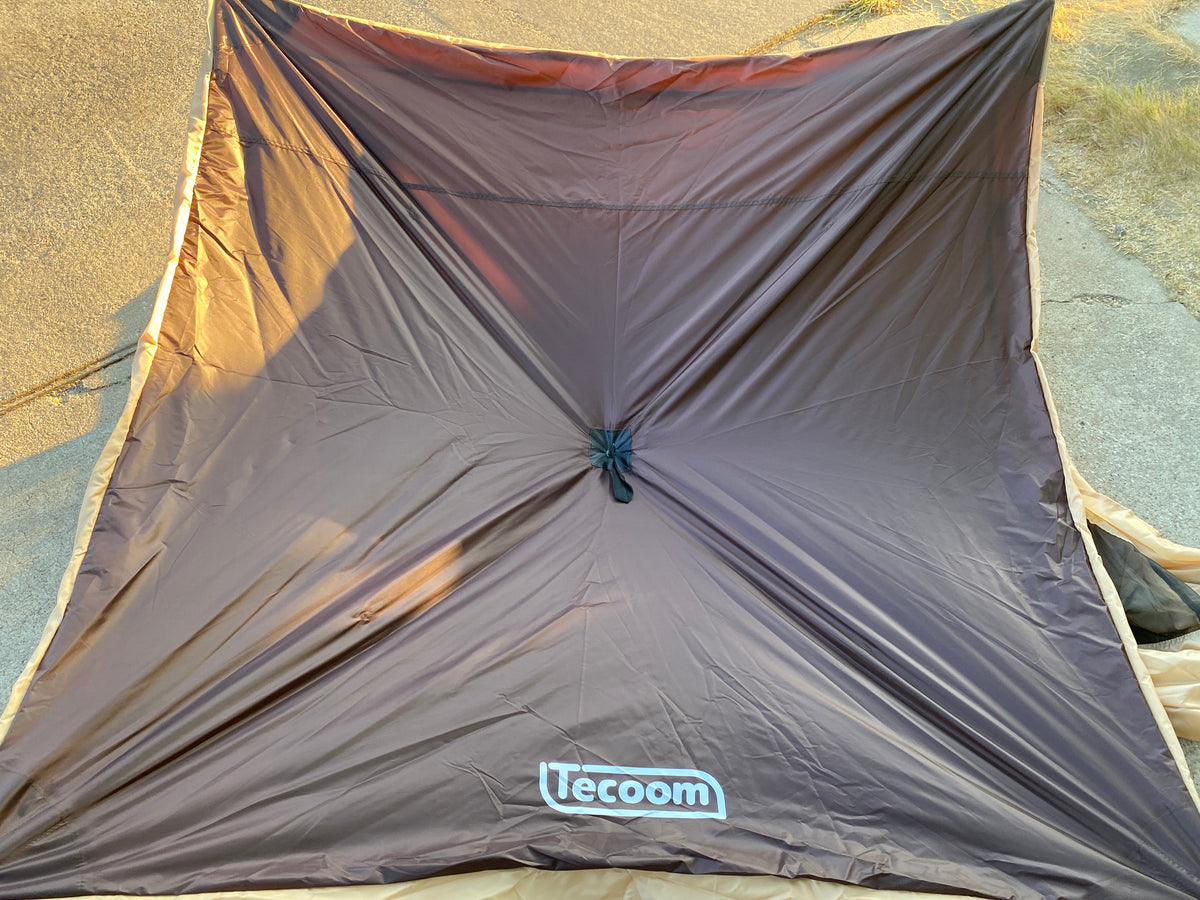 Like New Tecoom 6’ x 6’ 4-Sided Pop Up Canopy/Gazebo Tent With Mesh Windows