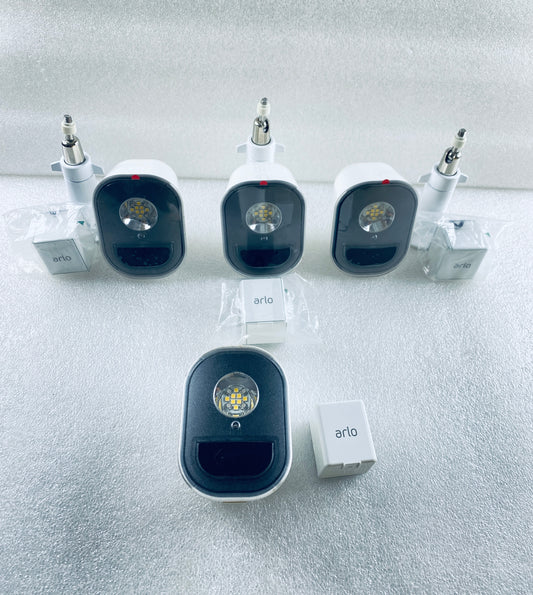 Lot Of 4–NetGear Arlo In/Outdoor Smart Security Lights W/ Mounts & Batteries