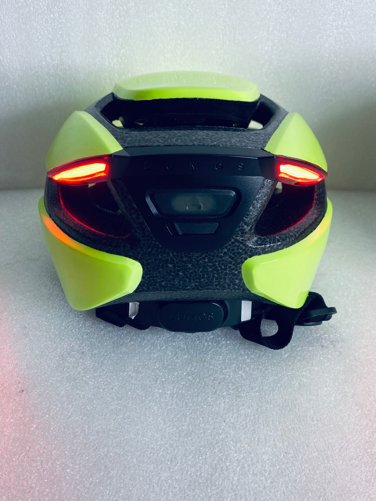 New Other Lumos Ultra Size M/L Bluetooth Electric Lime Smart Helmet With Remote