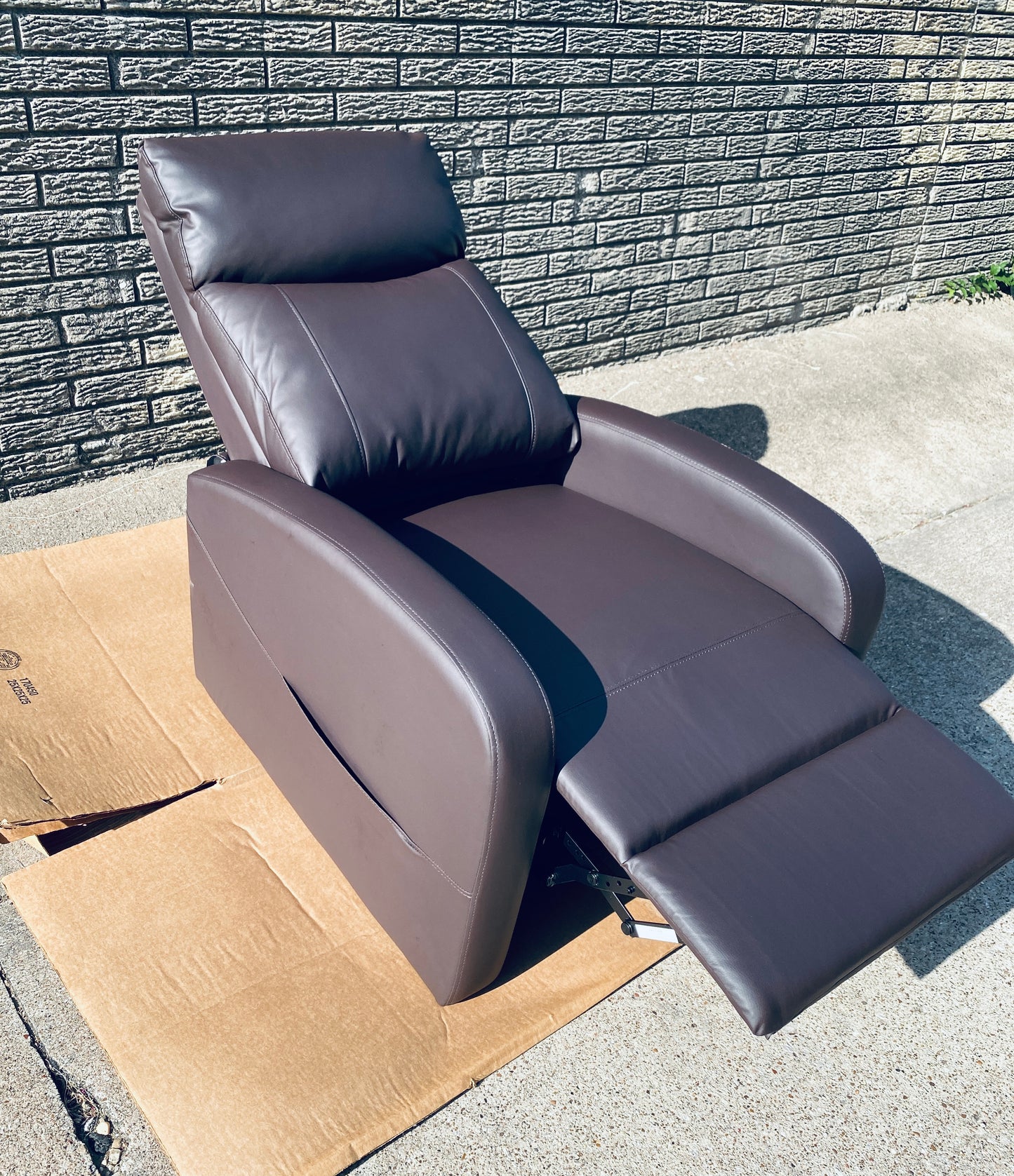 New Other SweetCrispy Home Theater Reclining Chair With Lumbar Support, Brown