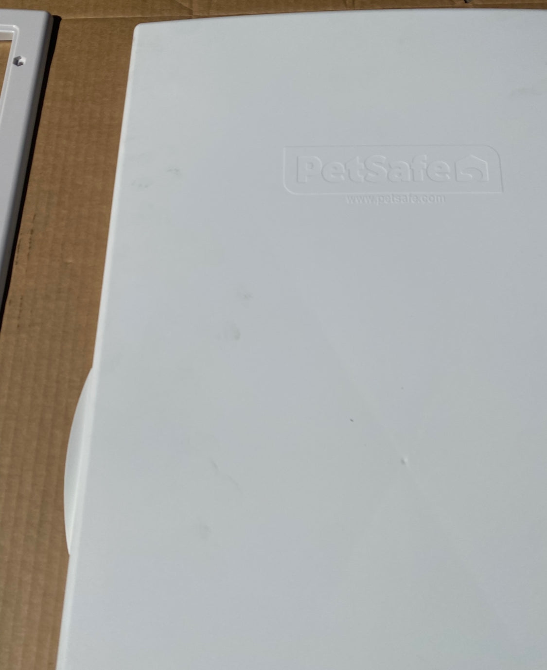 New Other PetSafe Plastic Pet Door for Extra Large Dogs Weighing Up to 220 lbs