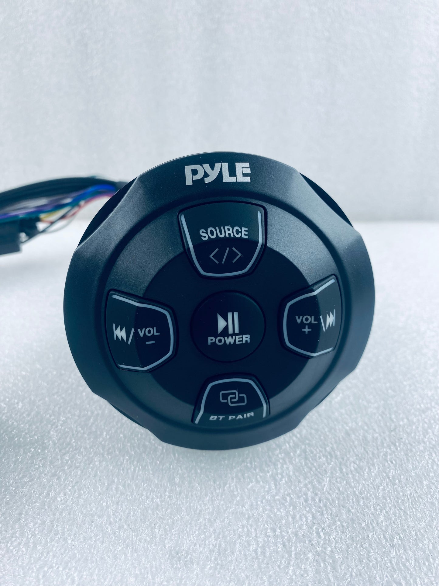 New Open Box Pyle Power Sports Amplified 300W Wireless Bluetooth Audio Control