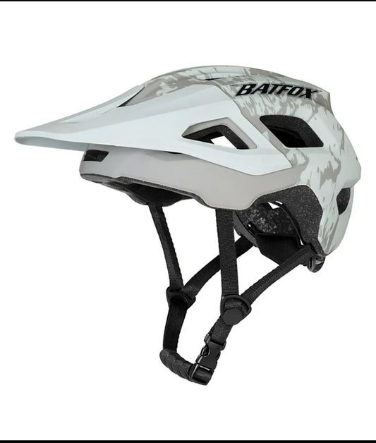 New Bat Fox Size M (55-58cm) Adjustable Lightweight Bicycle Helmet, White/Camo