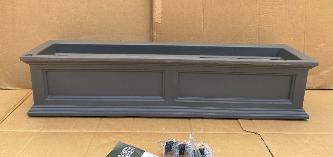 New Other Mayne Fairfield 4ft Self Watering Flower Window Box With Steel Mount