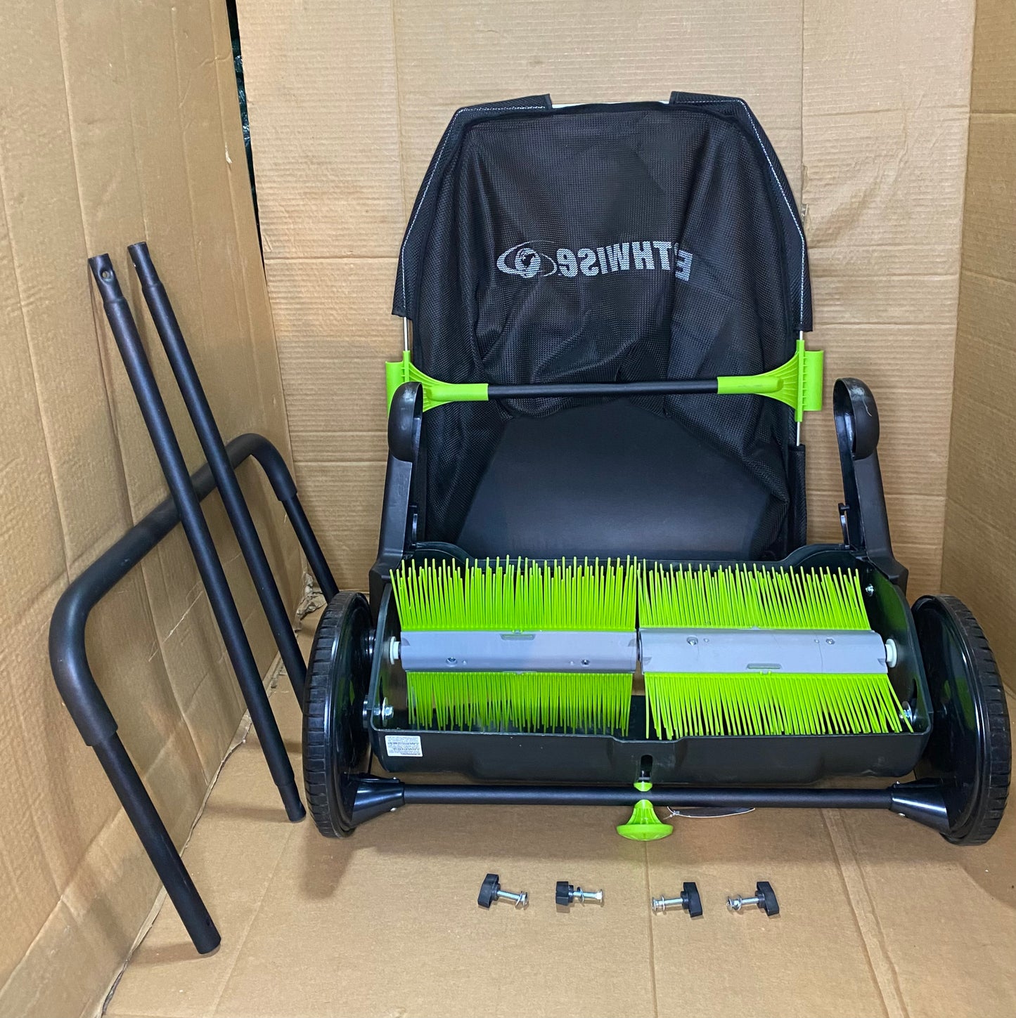 Earthwise LSW70021 21-Inch Width Leaf & Grass Push Lawn Sweeper, Black