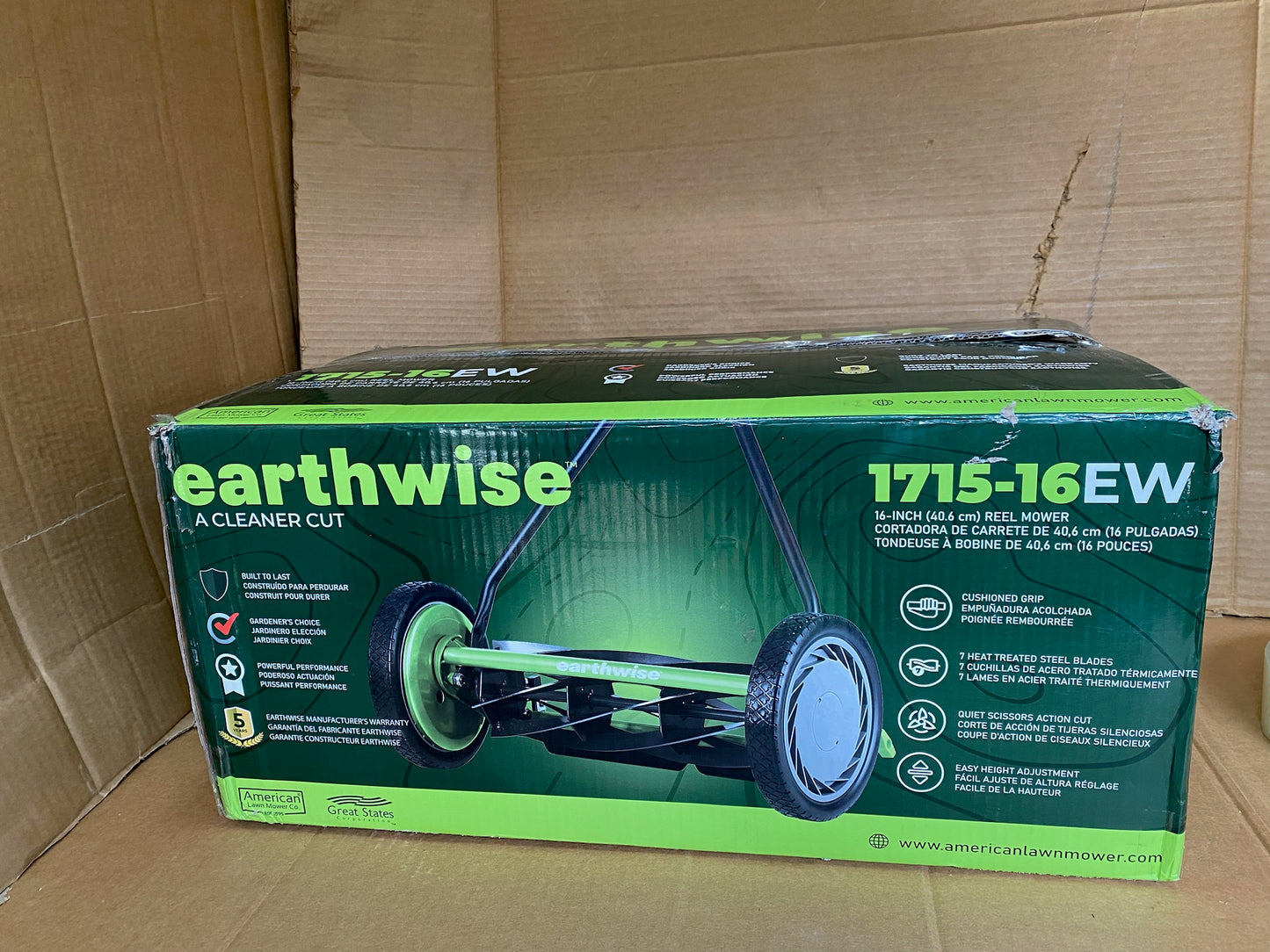 Earthwise 16-Inch 7-Blade Push Reel Lawn Mower, Grey
