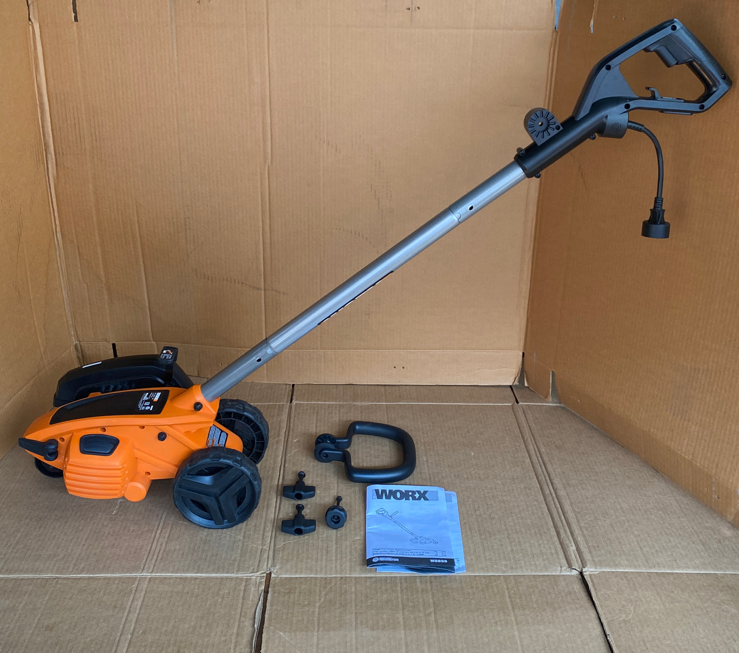 WORX Electric 12 Amp 7.5" Lawn Edger/Trencher For Lawn Landscaping