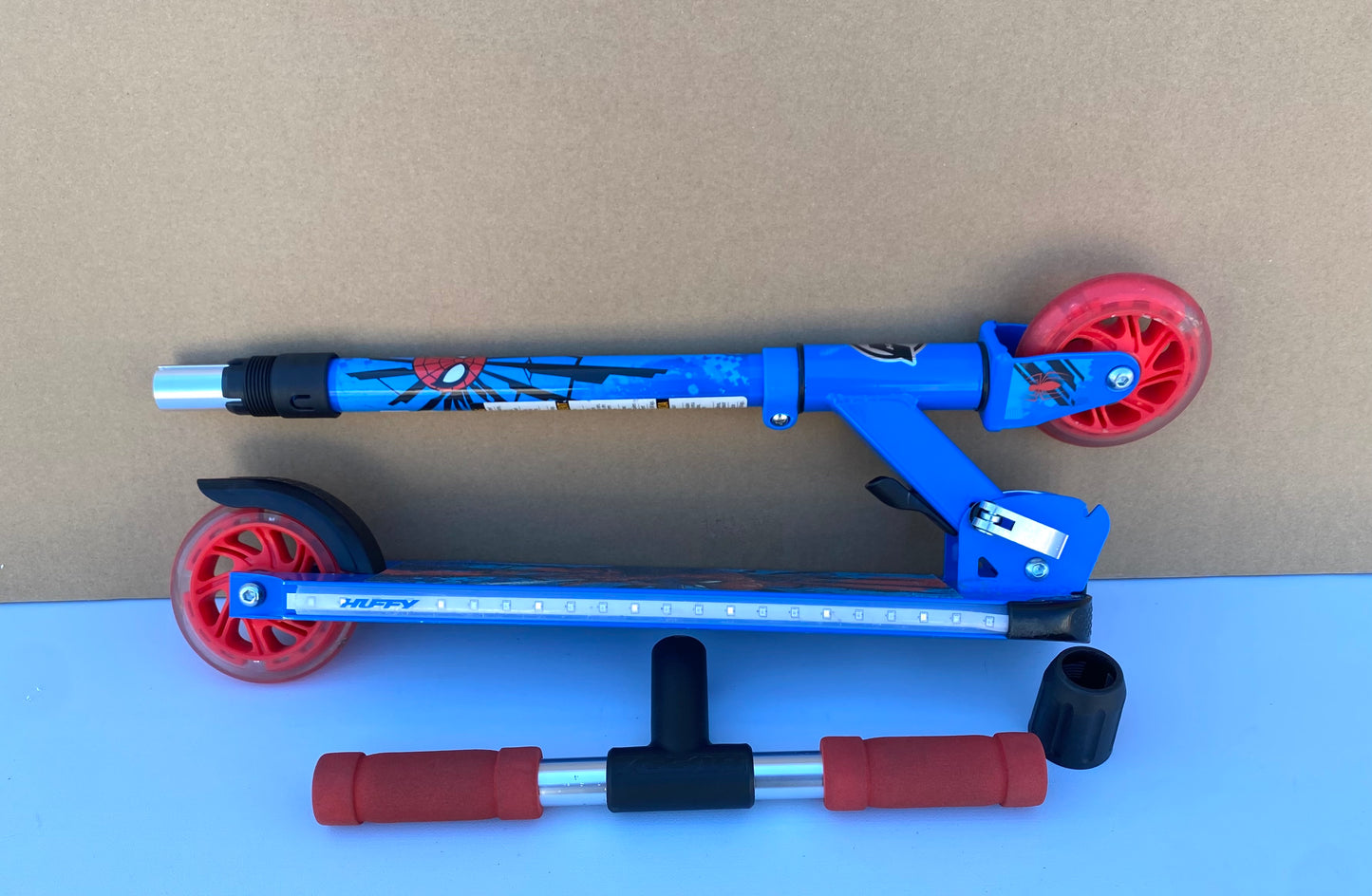 #2 - Huffy Marvel Spider-Man Kids Light Up Scooter - (IN CONDITION AS SHOWN) - (READ)