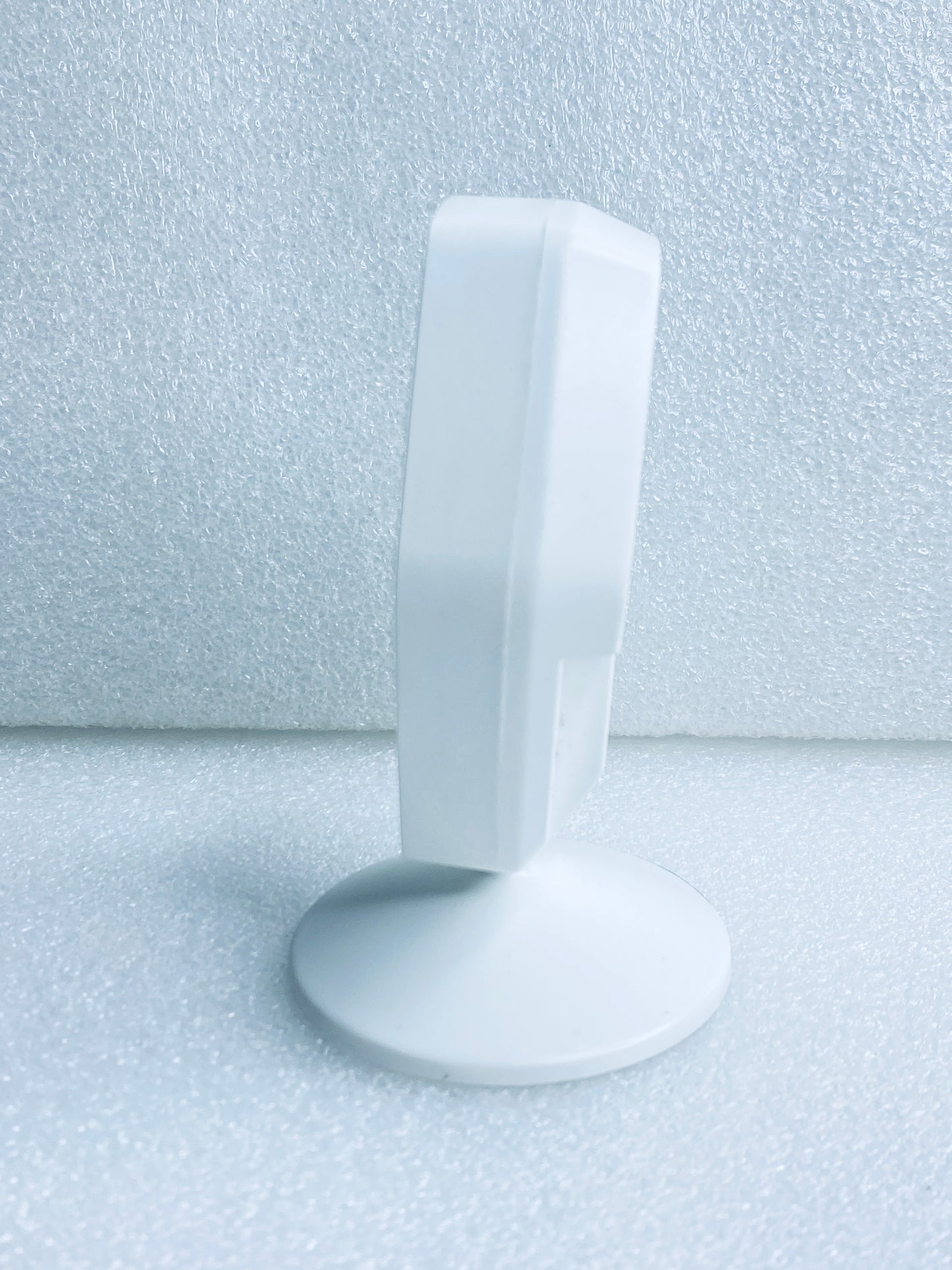 Night Owl Wireless 1080P Indoor White Security Camera, WCM-HT20W-IN-HIK