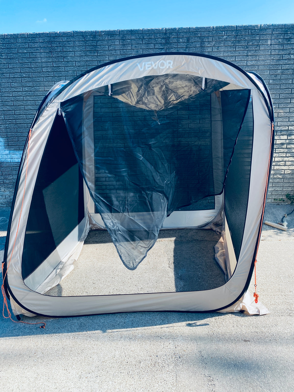 VEVOR 6’x6’ 4-6 Person Pop Up Screen Tent with Carry Bag, Beige