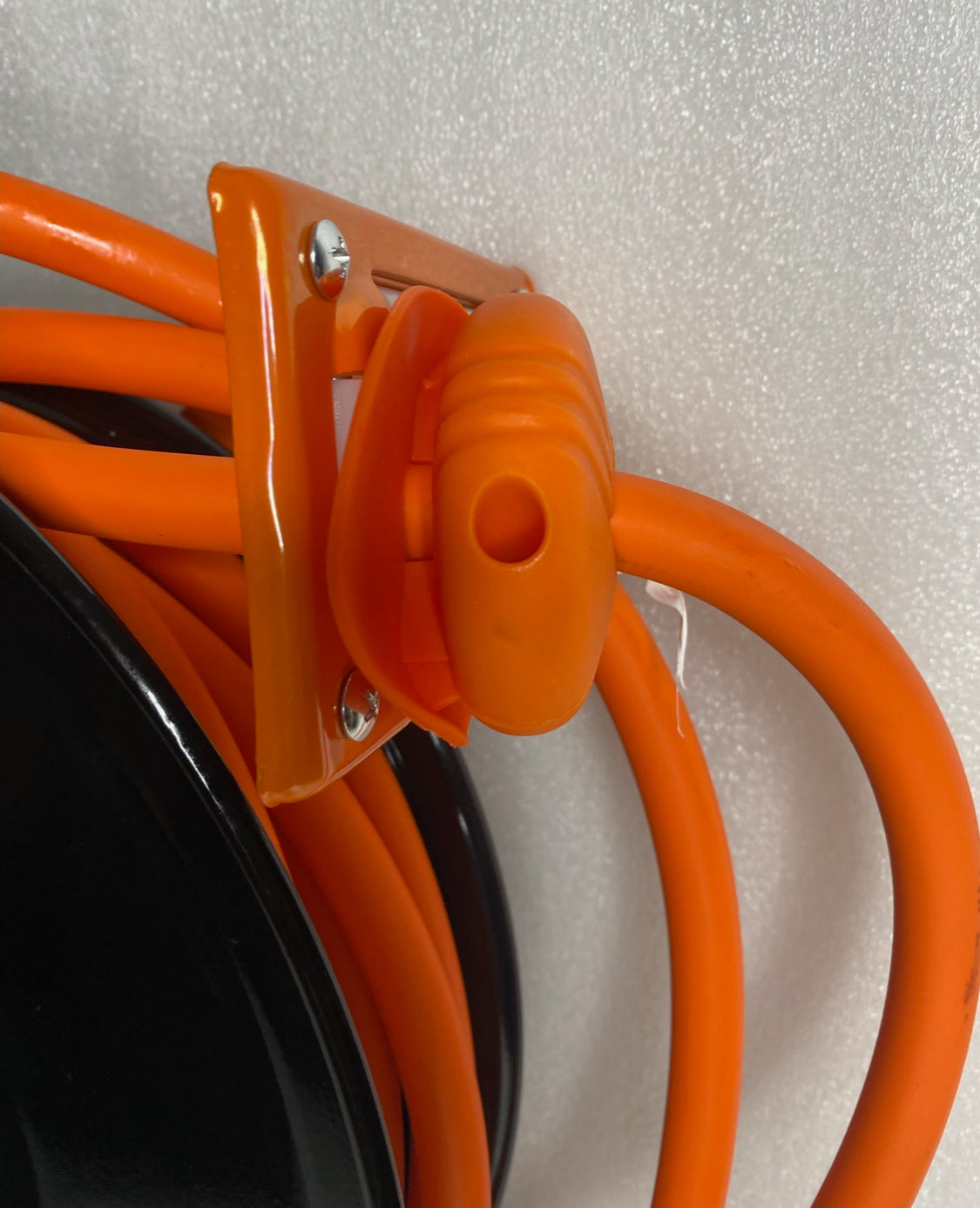 New Other VEVOR Retractable Air Hose Reel, 3/8” x 50’ Hybrid Air Hose Max 300PSI