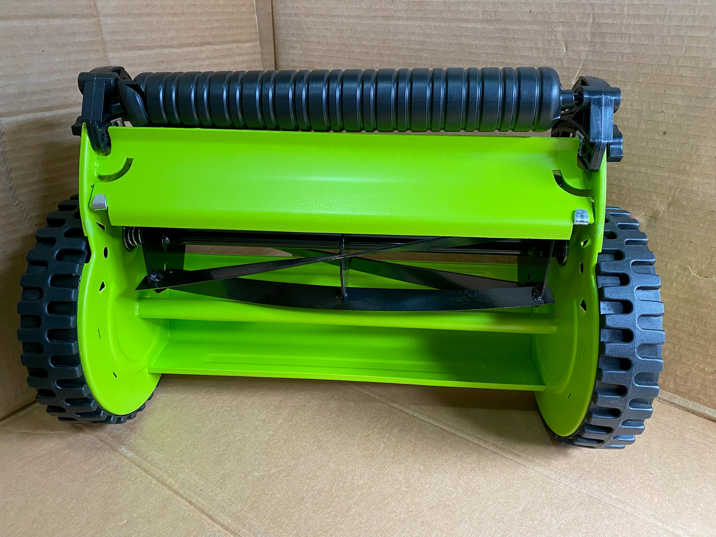 New Other Garvee 14" 5-Blade Manual Walk-Behind Push Reel Lawn Mower, Green