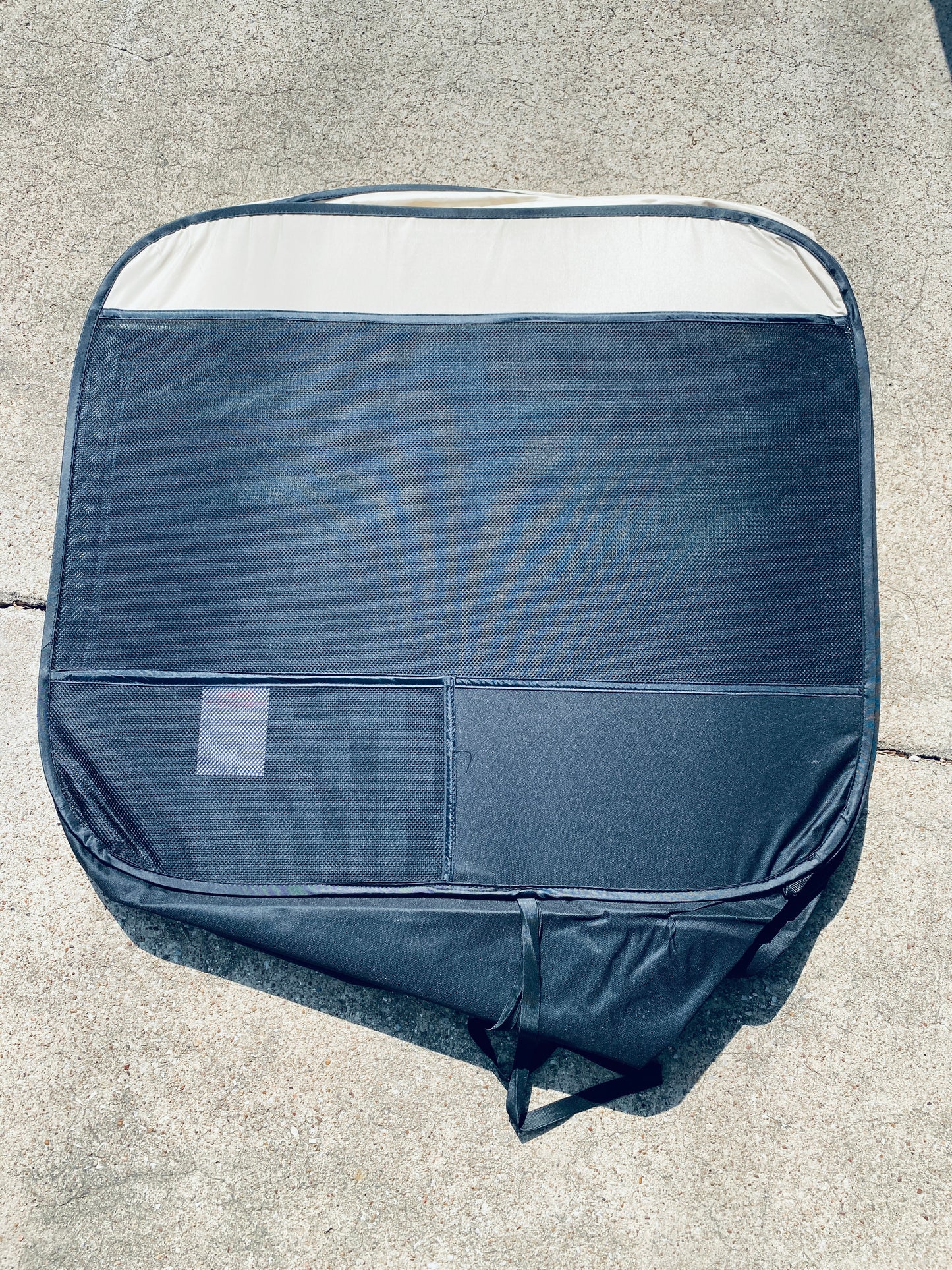 Like New Eighteentek 73.5” Dog/Cat Pop Up Playpen, Beige/Black