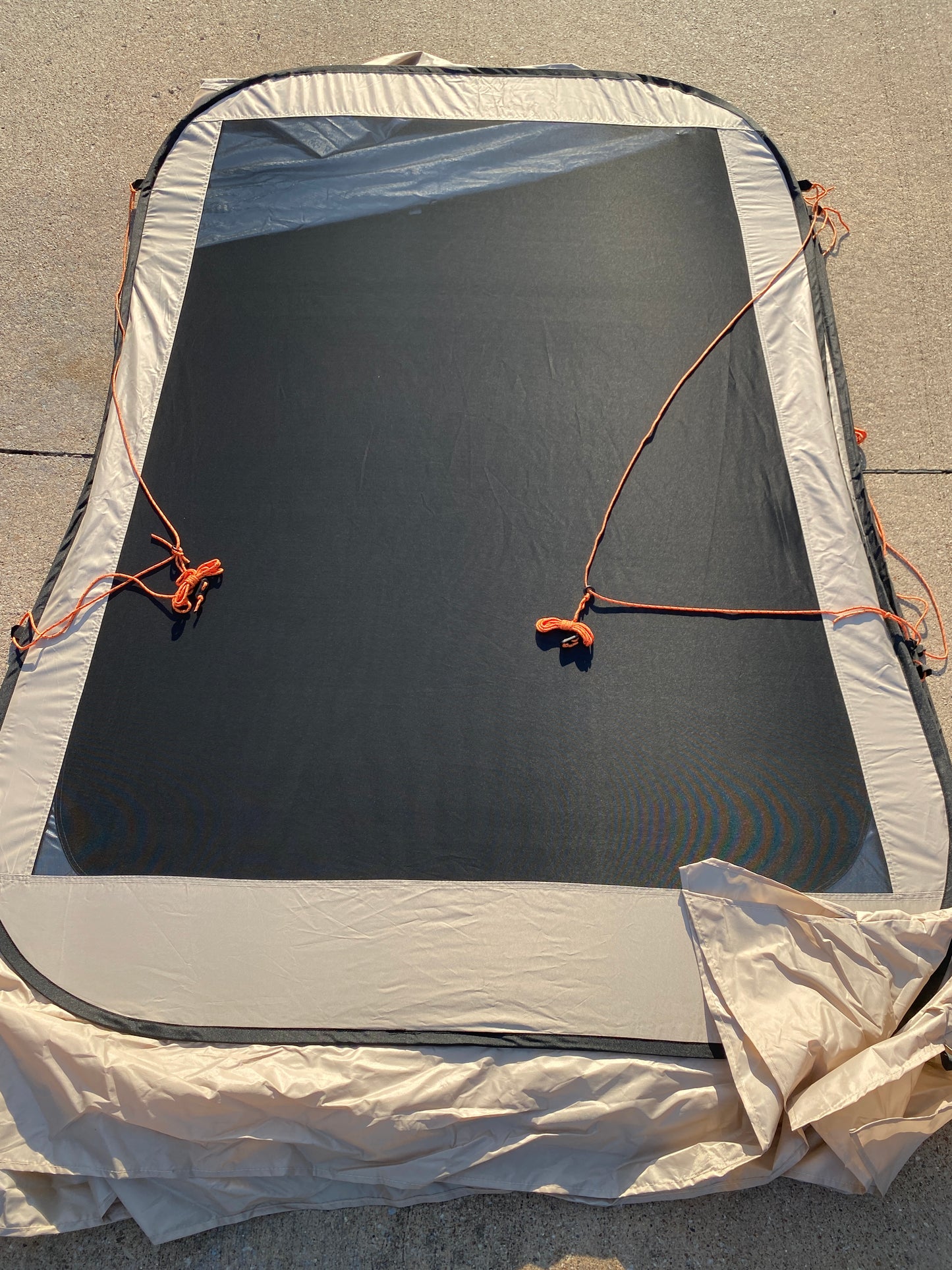 Like New VEVOR 10’ x 9.2’ Pop Up Screen House Tent With Awning For 4–8 People
