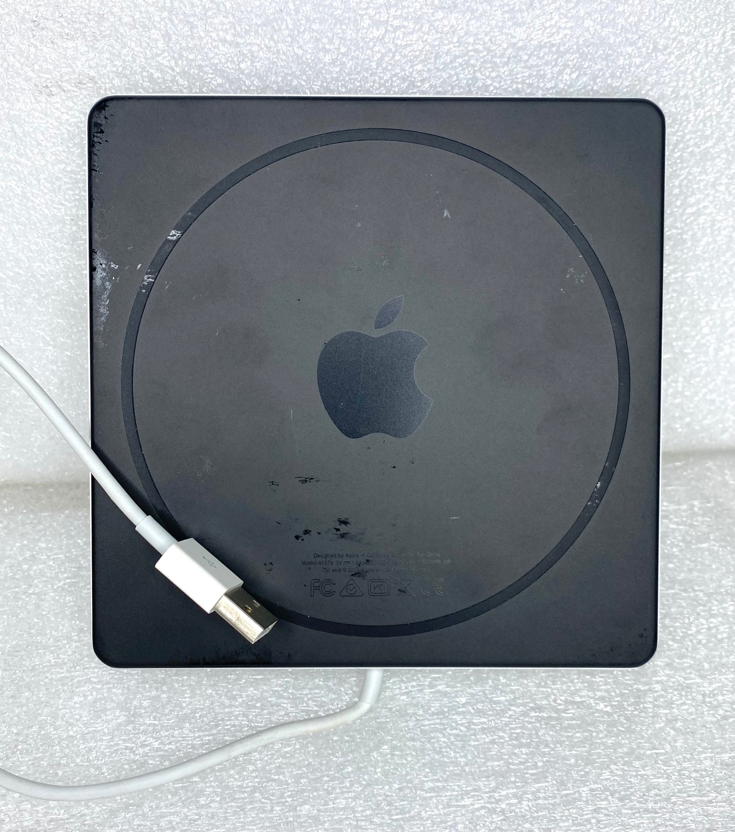 apple USB SuperDrive External Drive CD DVD, Silver, A1379, 6" x 5 1/2" - (READ)