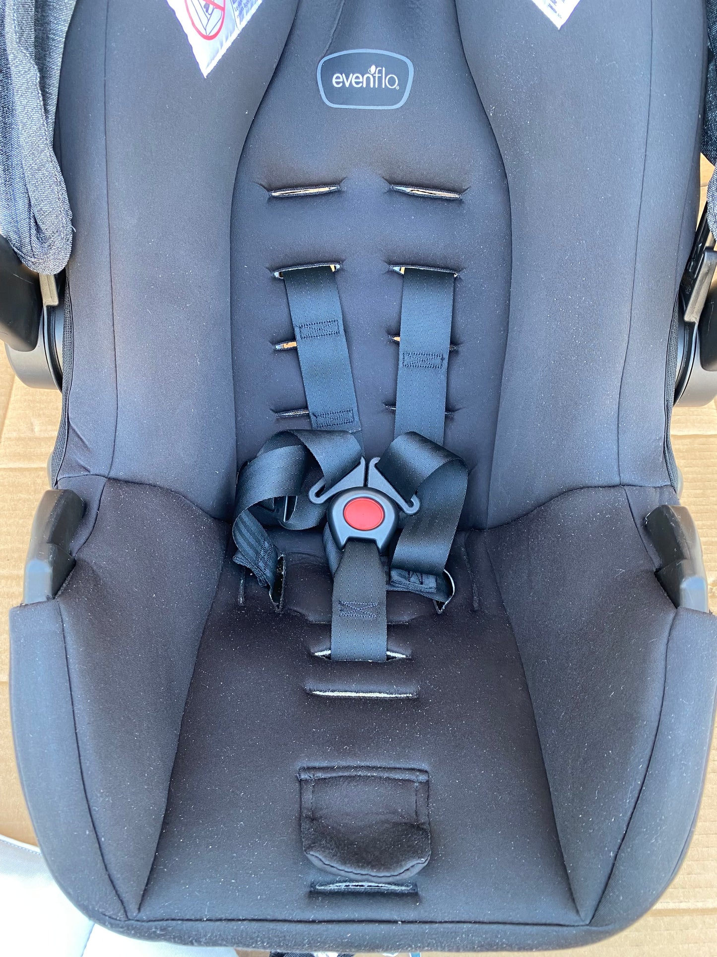 evenflo Litemax Pivot Pro Series 2.0 Infant Car Seat, Devon Gray - (READ)