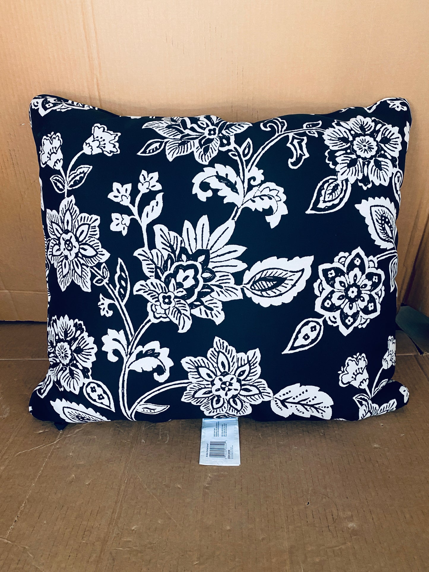 New Open Box Arden 24"x24" Outdoor Deep Seat Cushion Set, Black Jacobean